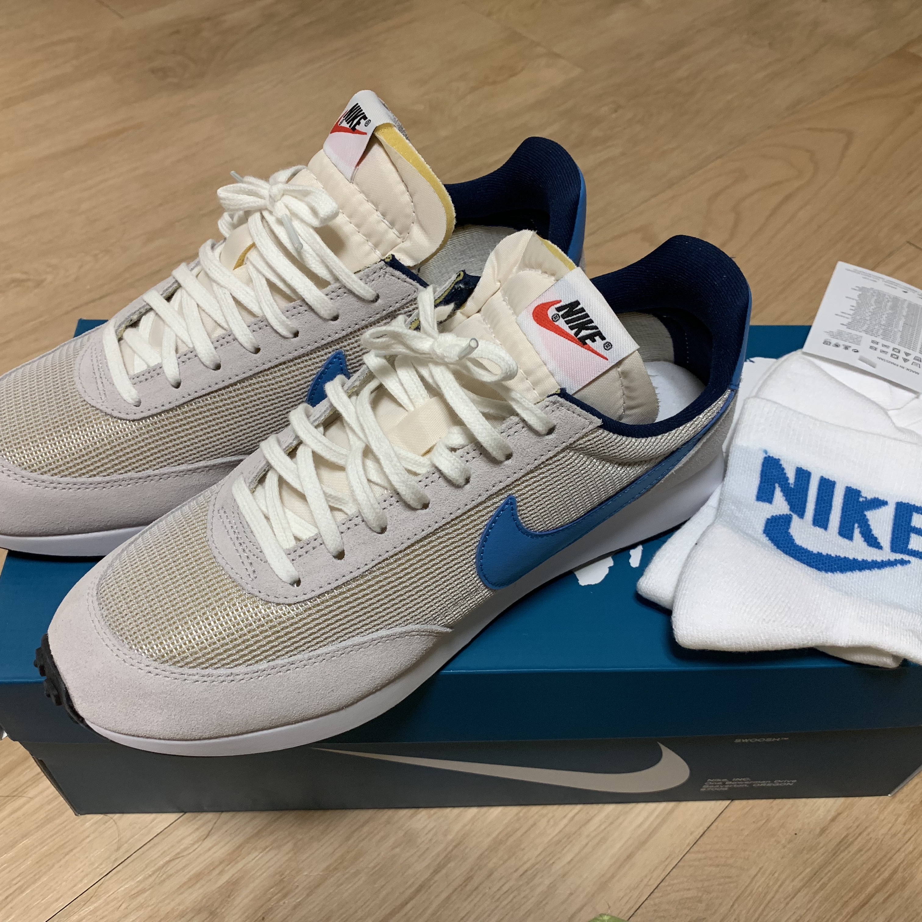 Nike Air Tailwind 79 OG Vast Grey Light Photo Blue 착용 스타일