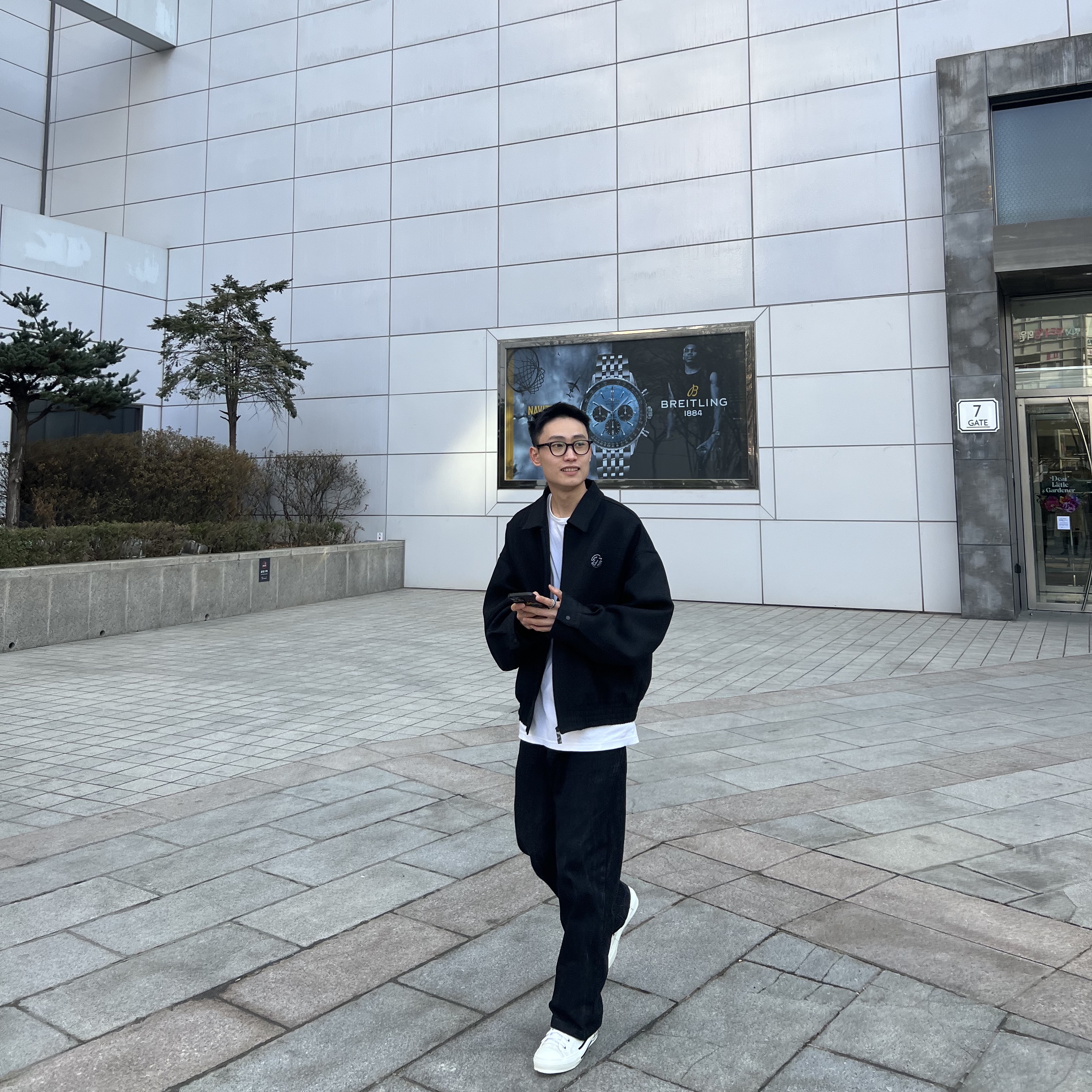 Zara x Ader Error Oversize Collar Bomber Jacket Black, Dior B23 High Dior Oblique White 착용 스타일 - 2