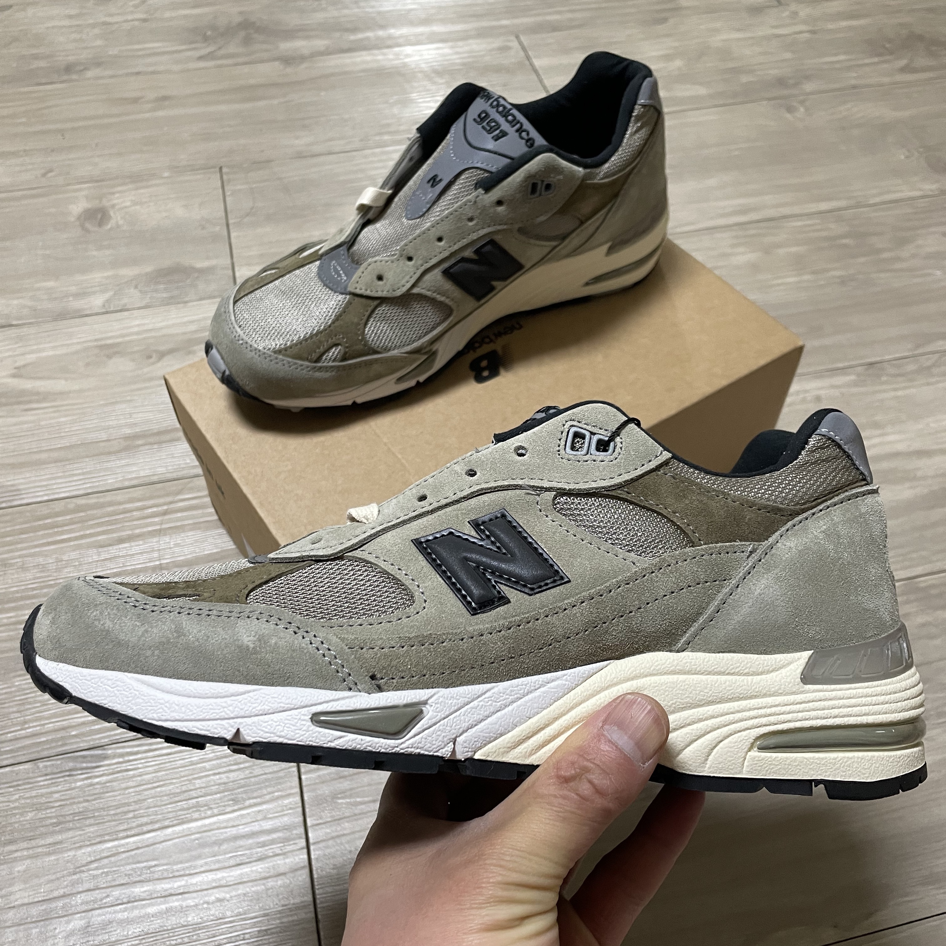 New Balance x JJJJound 991 Made in UK Grey 착용 스타일 - 5