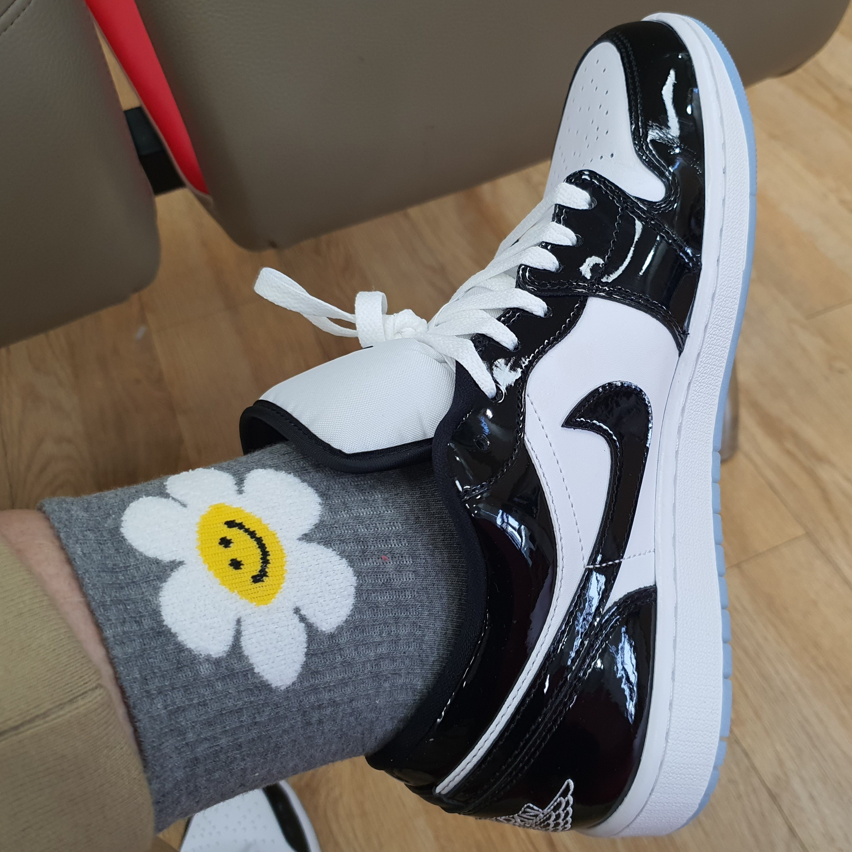 Jordan 1 Low SE Concord 착용 스타일 - 2