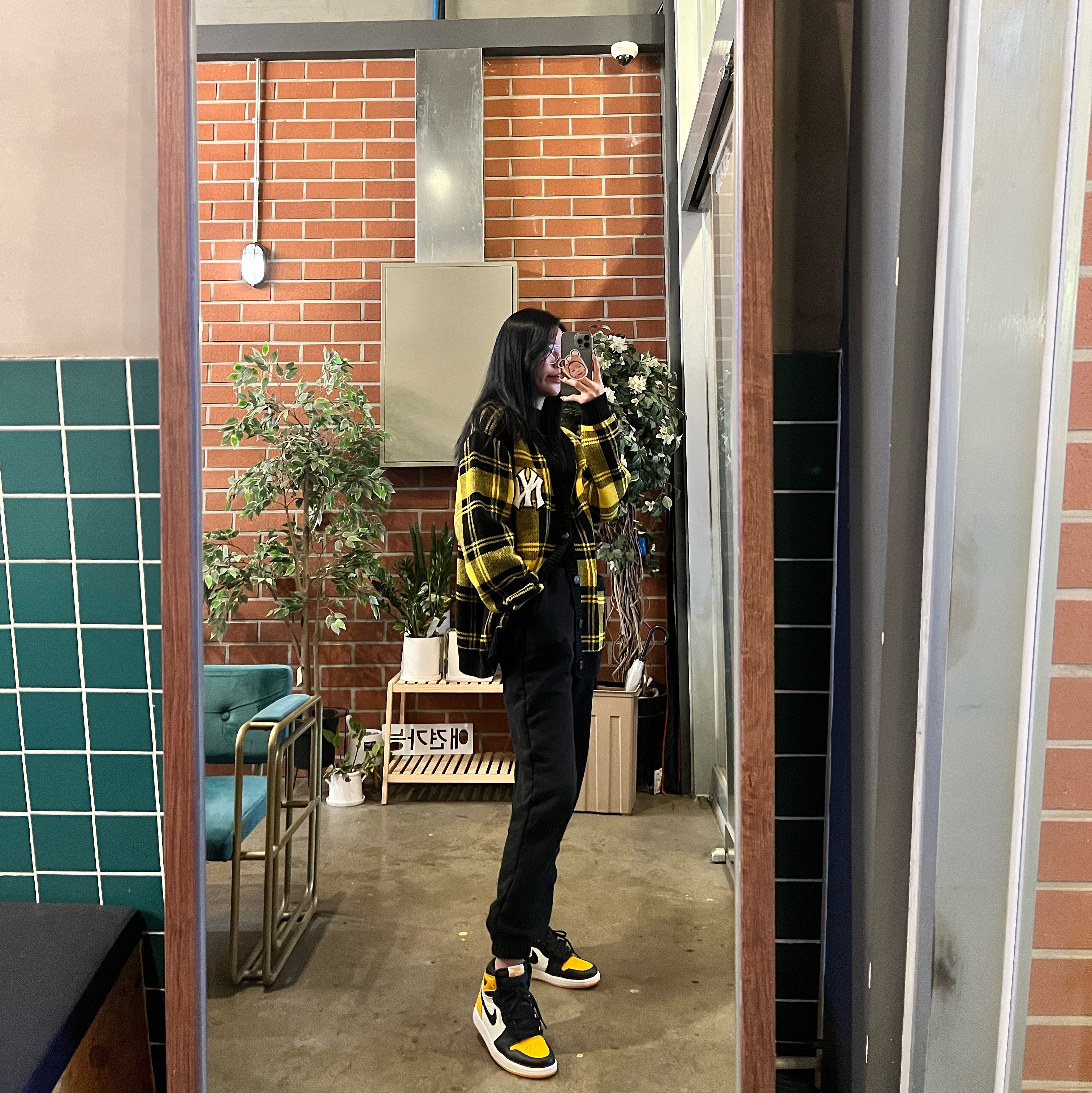 Jordan 1 Retro High OG Taxi 착용 스타일