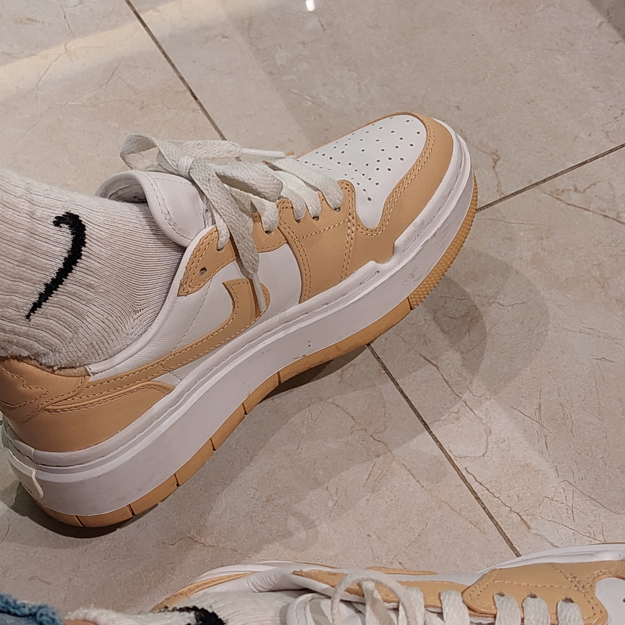 (W) Jordan 1 Elevate Low White Onyx 착용 스타일