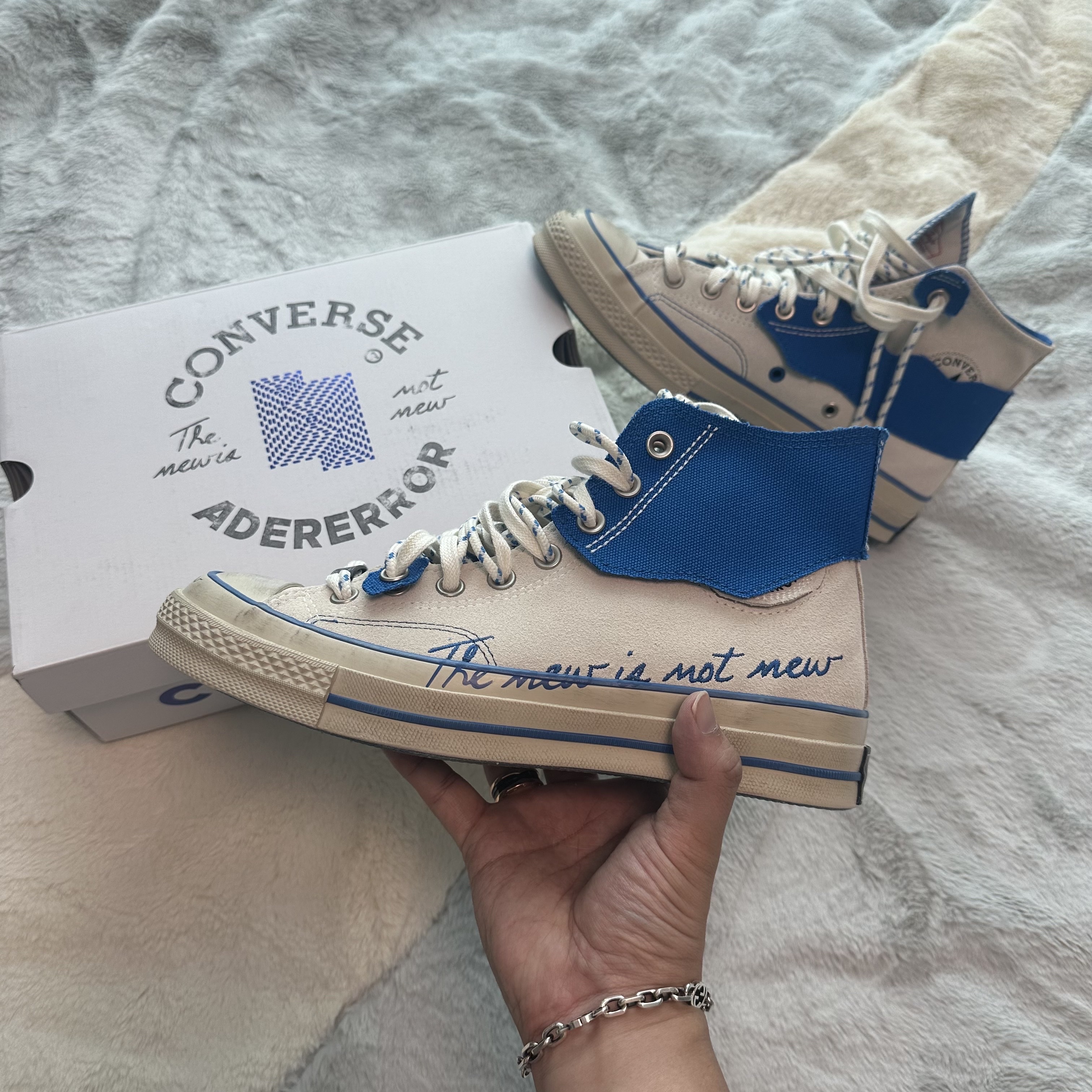 Converse x Ader Error Chuck 70 High White 착용 스타일 - 1