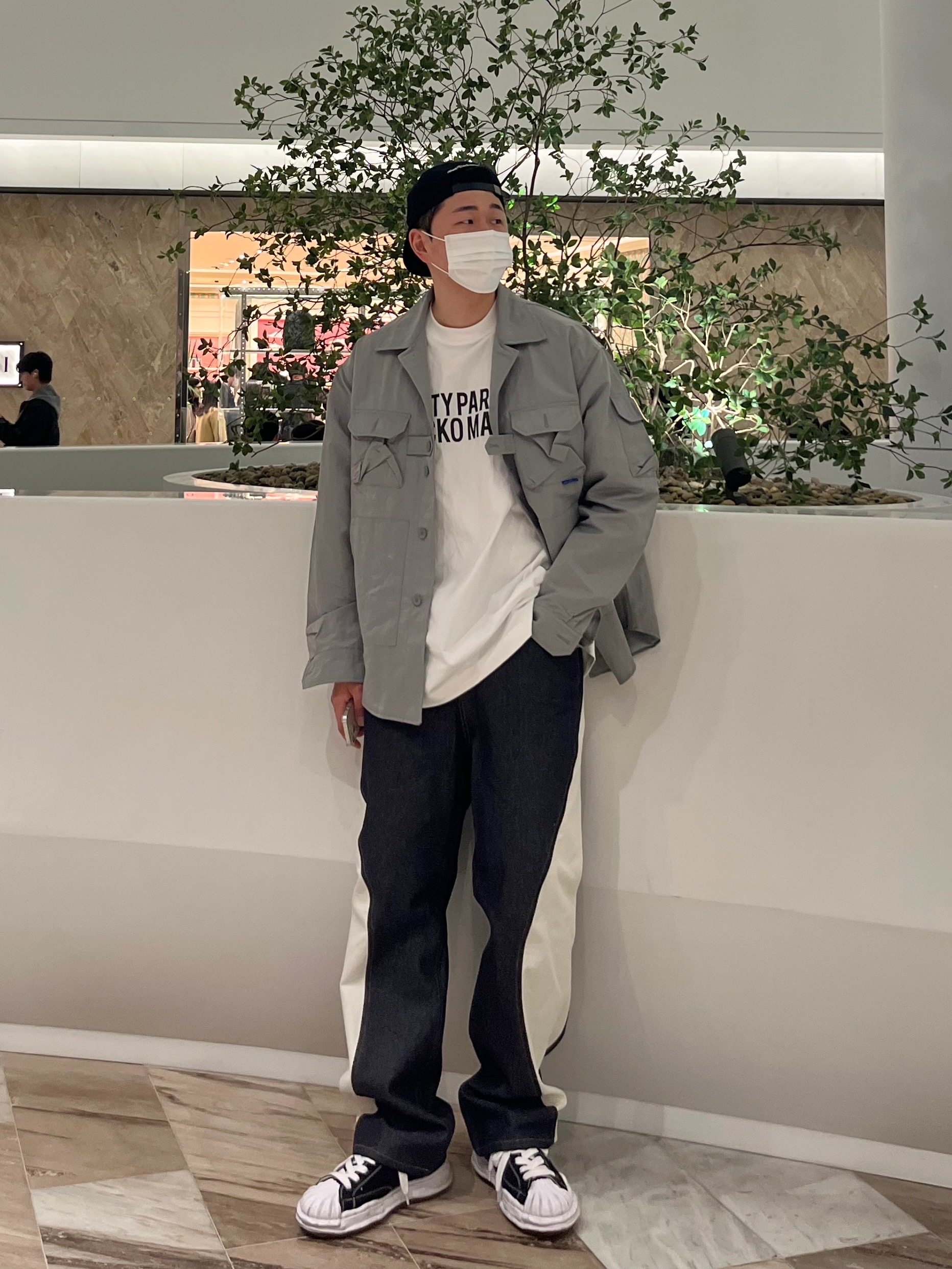 Maison Mihara Yasuhiro Blakey OG Sole Canvas Low-top Sneakers Black White 착용 스타일 - 3