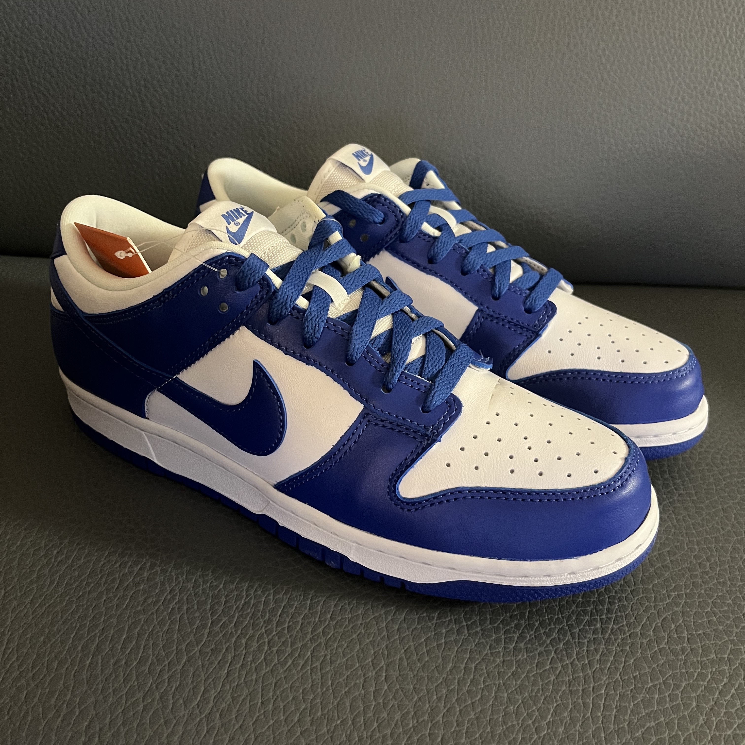 Nike Dunk Low SP Kentucky 2022 착용 스타일
