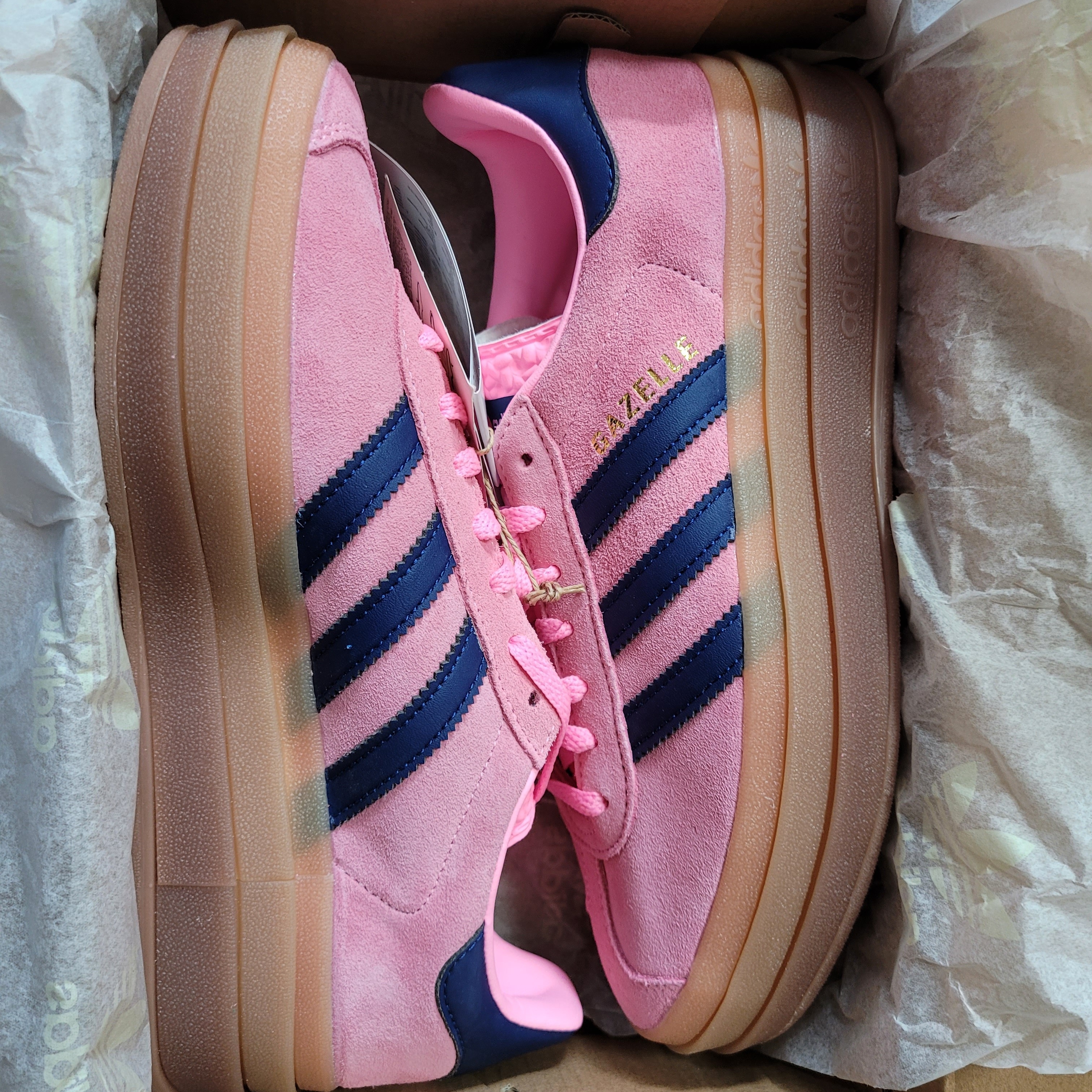 (W) Adidas Gazelle Bold Pink Glow Victory Blue 착용 스타일 - 4