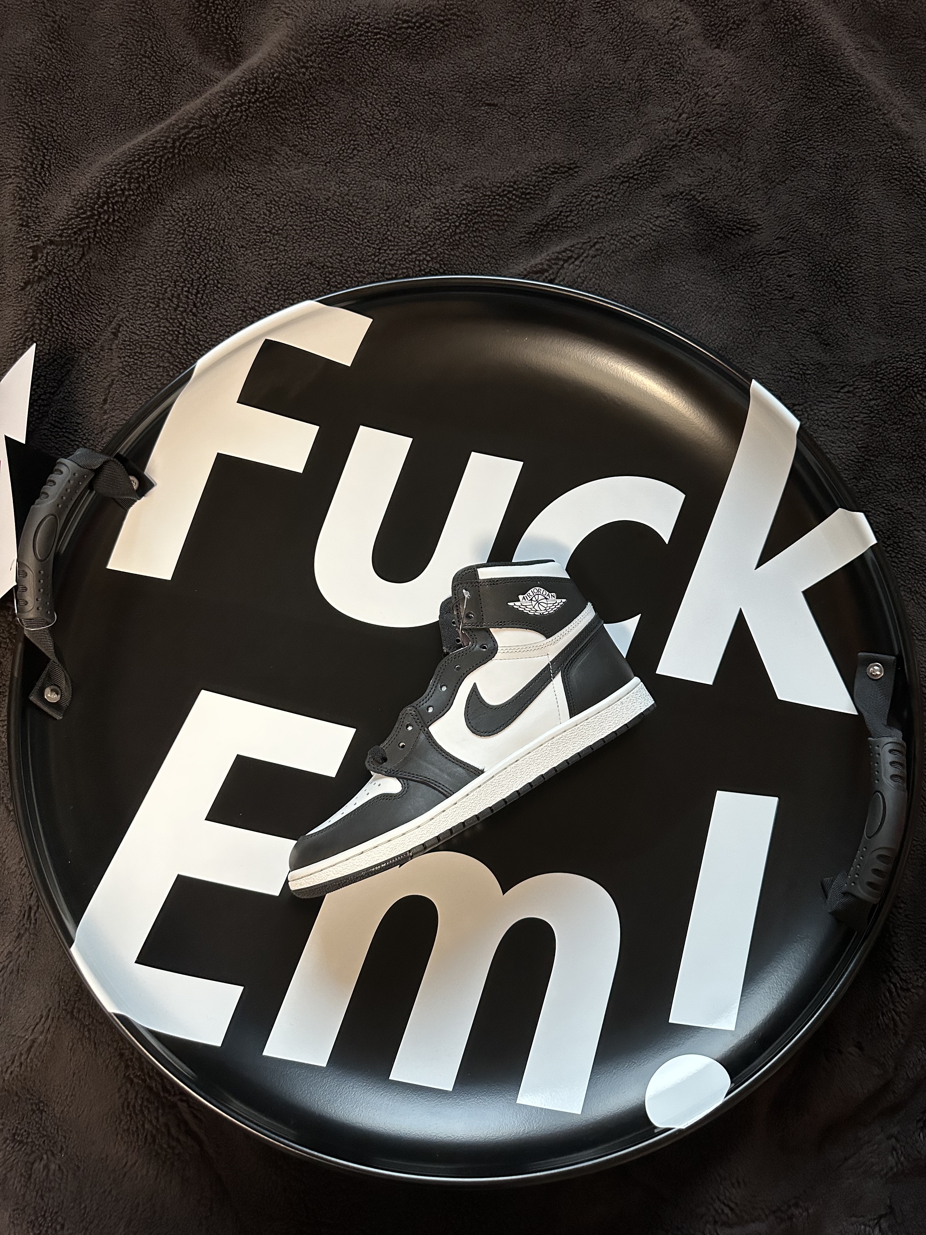 Jordan 1 High 85 Black White, Supreme Paricon Sled Black - 22FW 착용 스타일