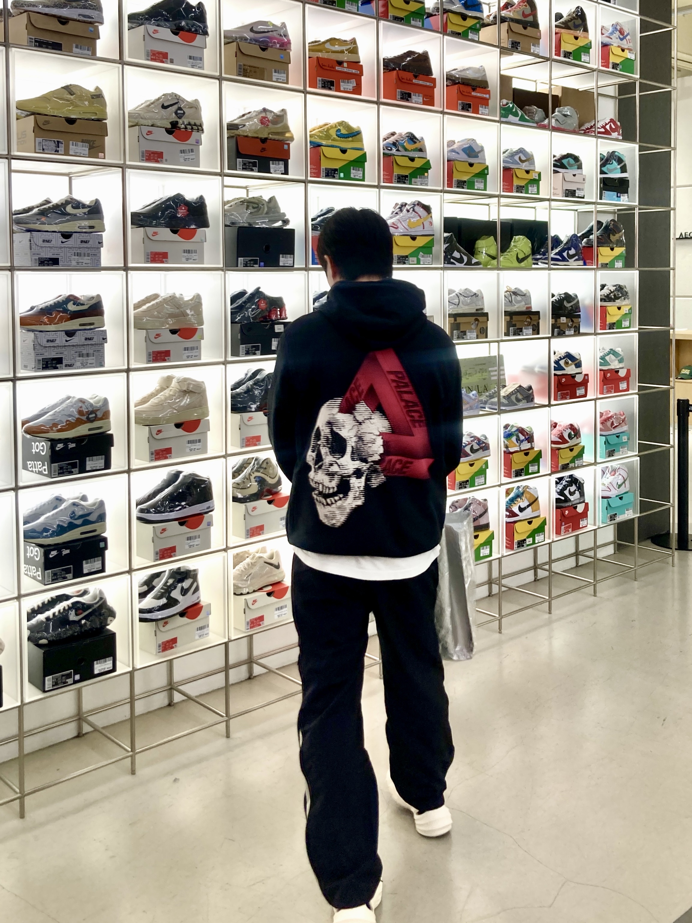Adidas Adifom Q Wonder White Core Black, Palace Tri-Crusher Hood Black - 20FW 착용 스타일