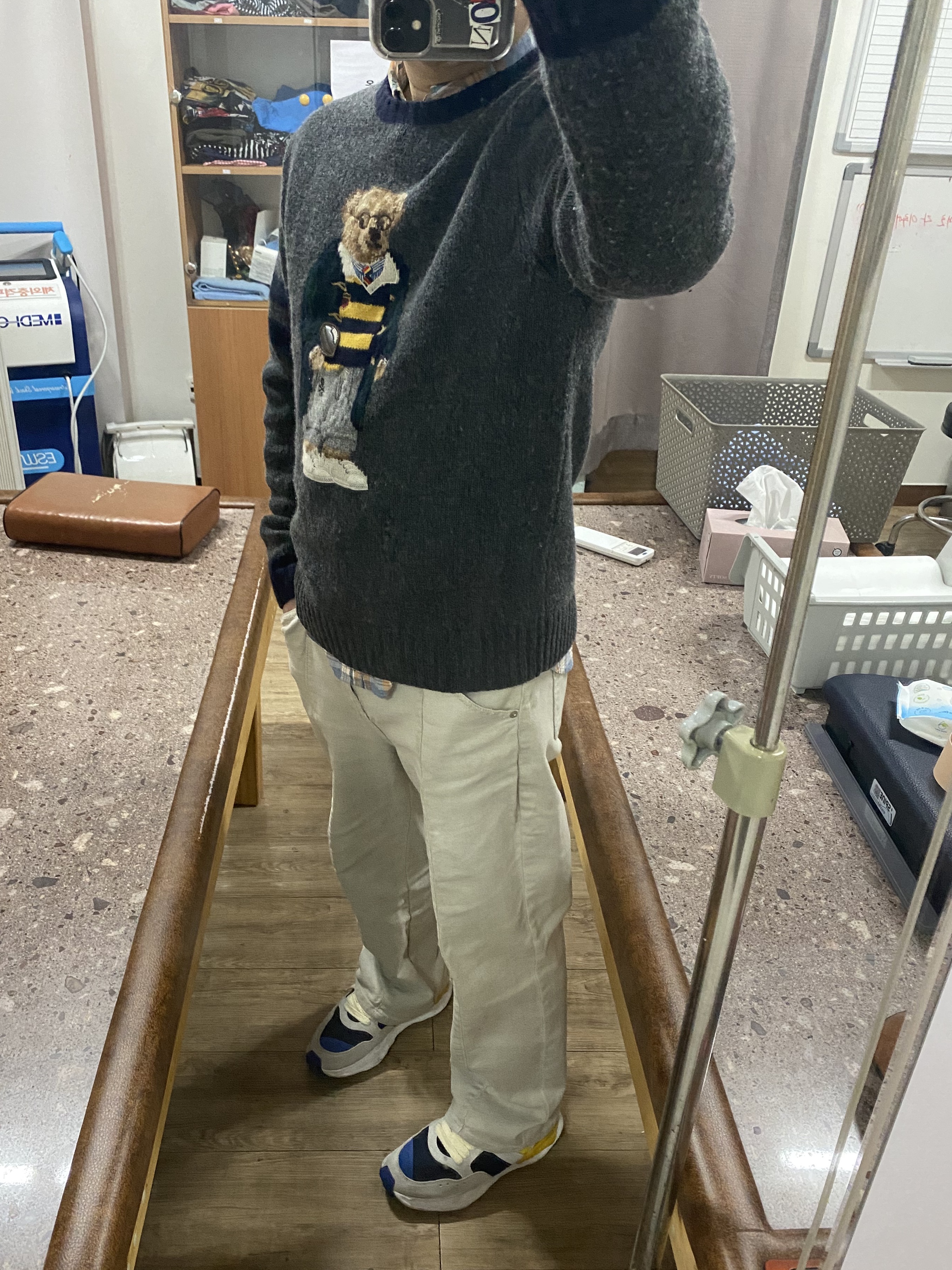 Maison Mihara Yasuhiro x Nigel Cabourn FR Army Sneakers Navy 착용 스타일 - 3