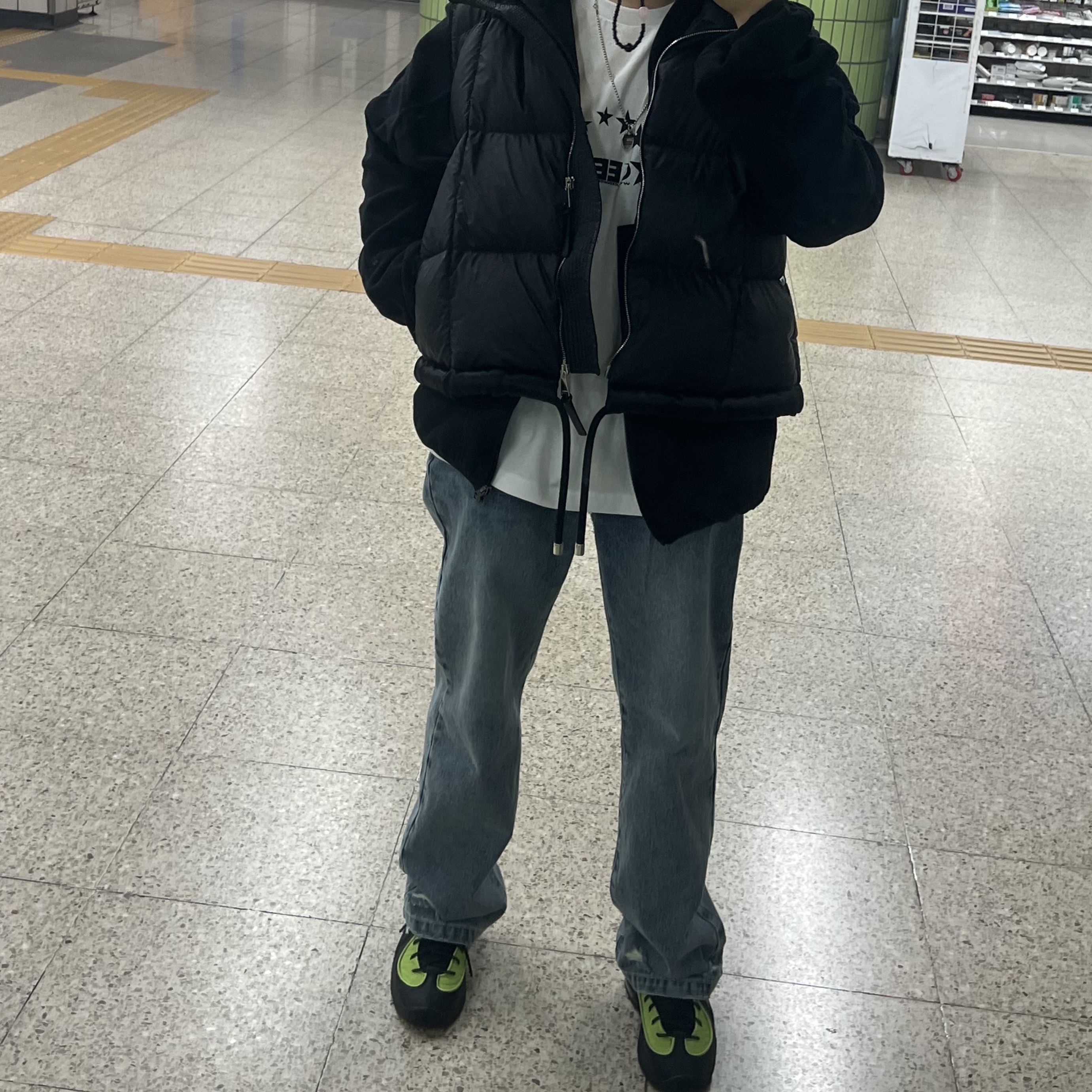 Nike x Stussy Air Penny II Vivid Green and Black, Supreme x Tiffany & Co. Return to Tiffany Heart Tag Pendant - 21FW 착용 스타일