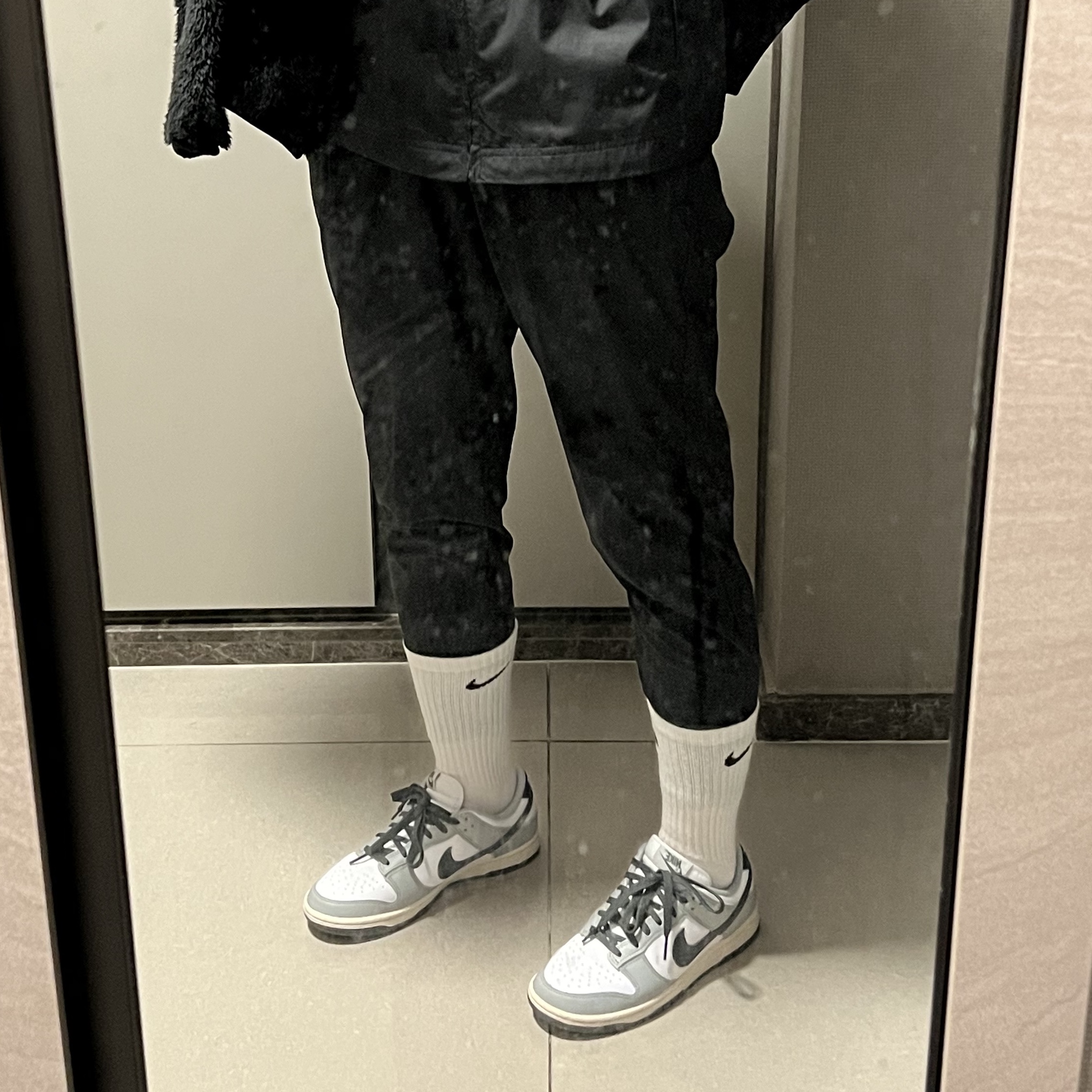 (W) Nike Dunk Low Light Smoke Grey 착용 스타일