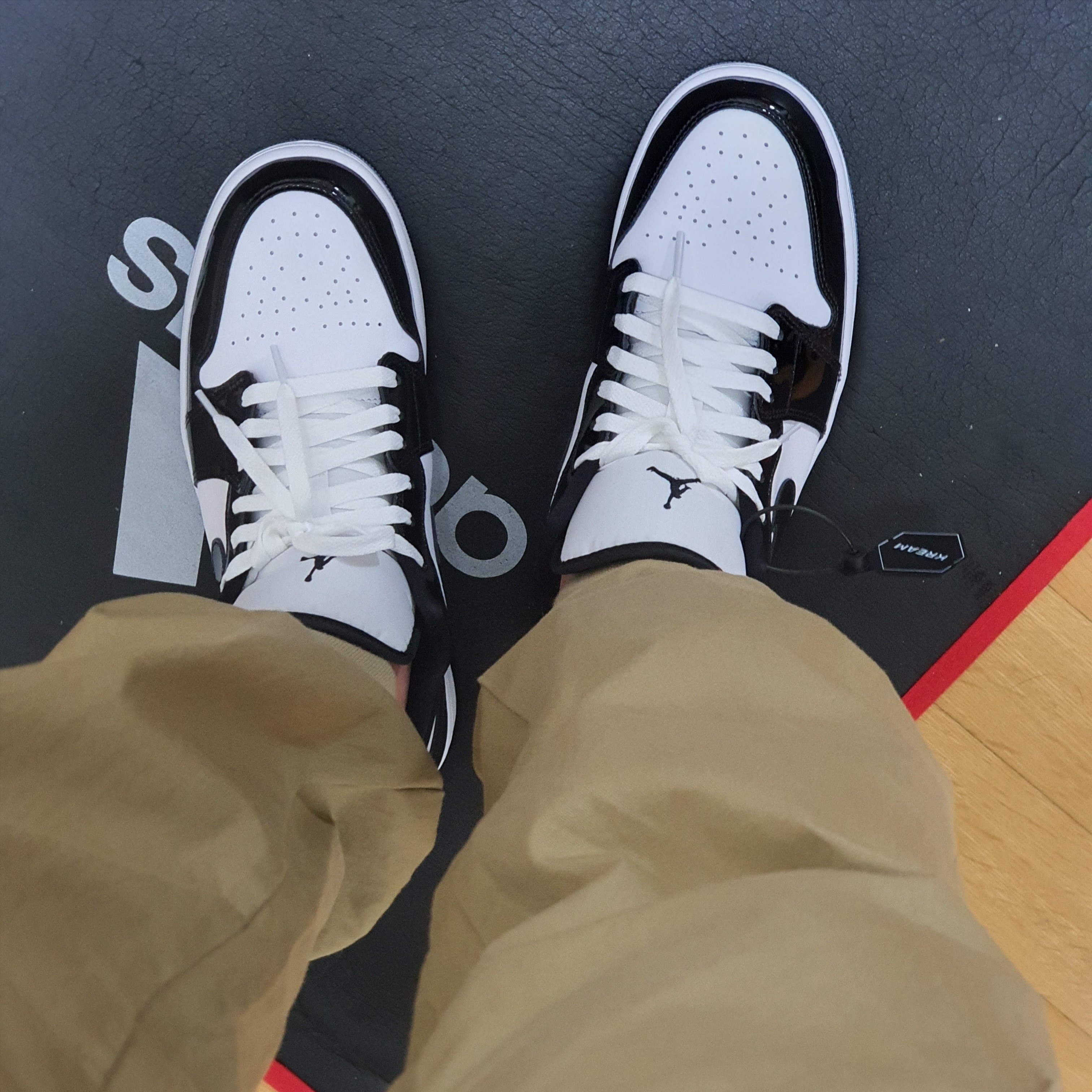 Jordan 1 Low SE Concord 착용 스타일 - 3