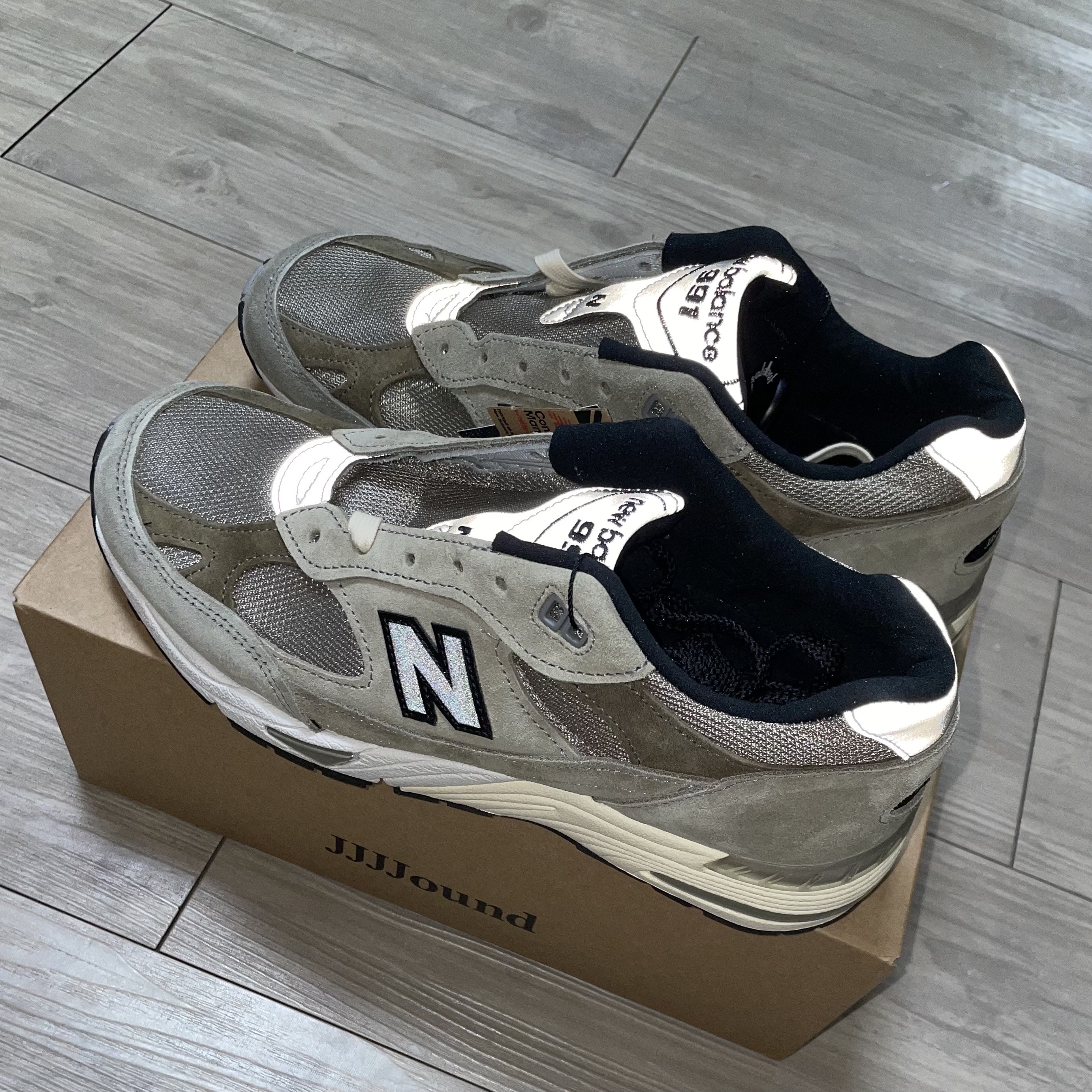 New Balance x JJJJound 991 Made in UK Grey 착용 스타일 - 1