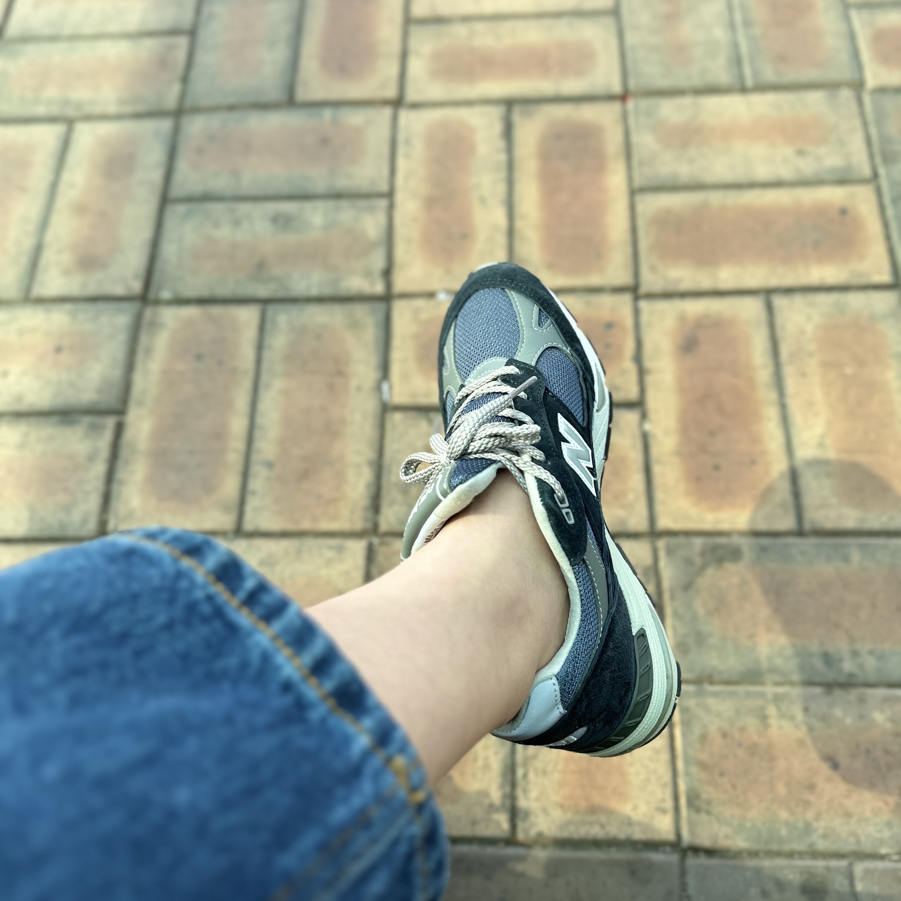 (W) New Balance 991 Made in UK Navy 착용 스타일