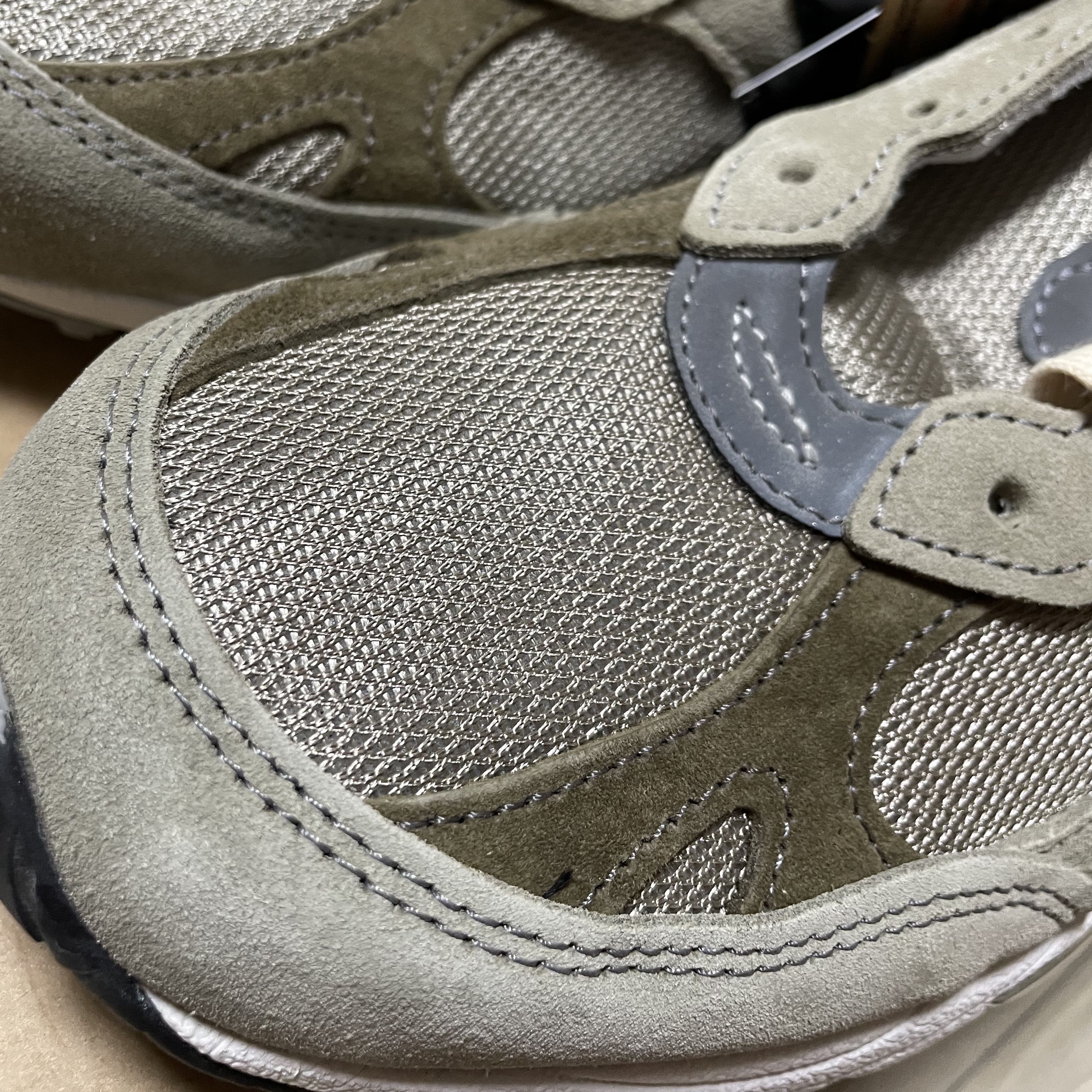 New Balance x JJJJound 991 Made in UK Grey 착용 스타일 - 2