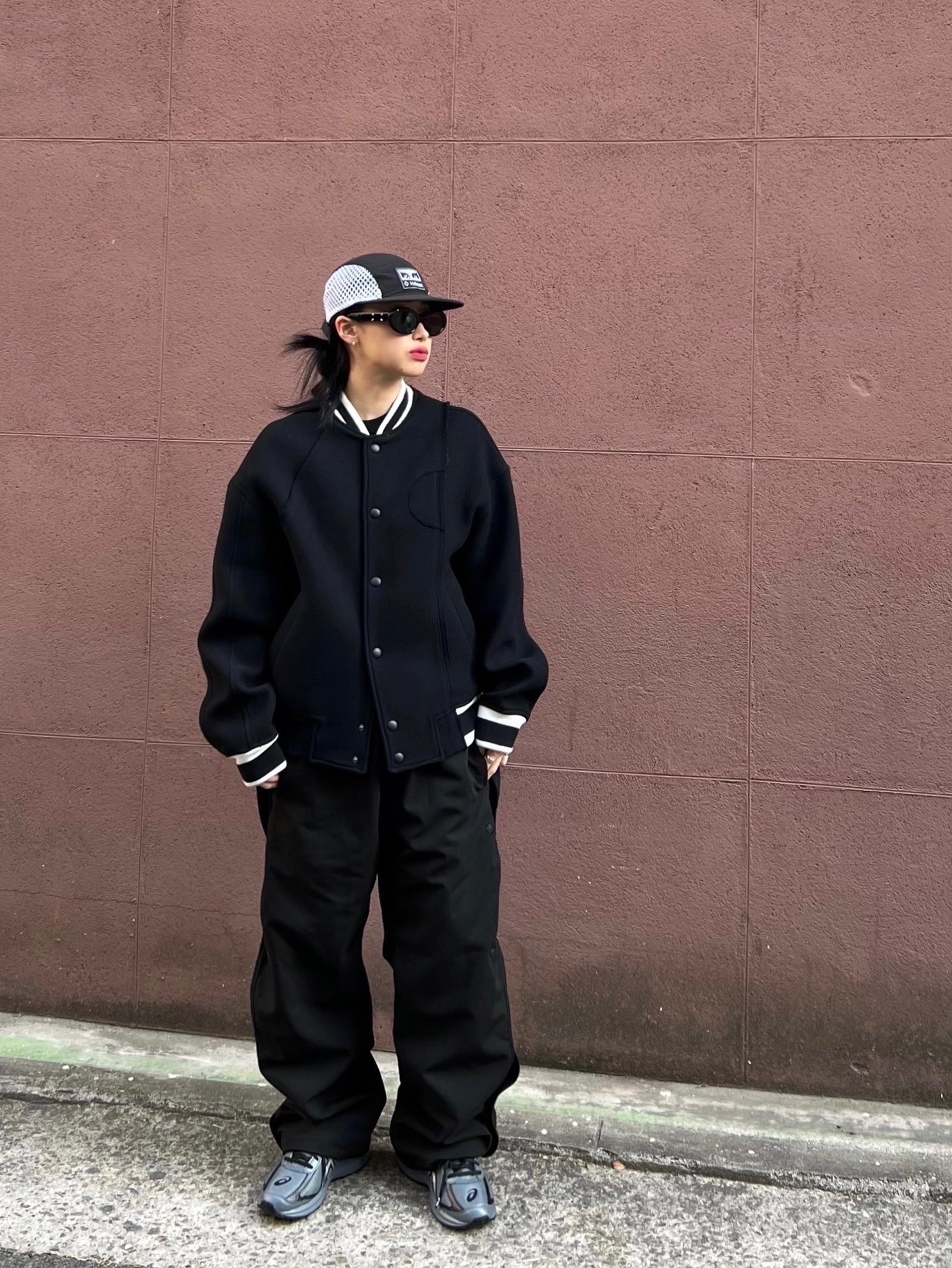 Helinox x Obey Camp Cap Black, Zara x Ader Error Wool Blend Bomber Black 착용 스타일 - 1