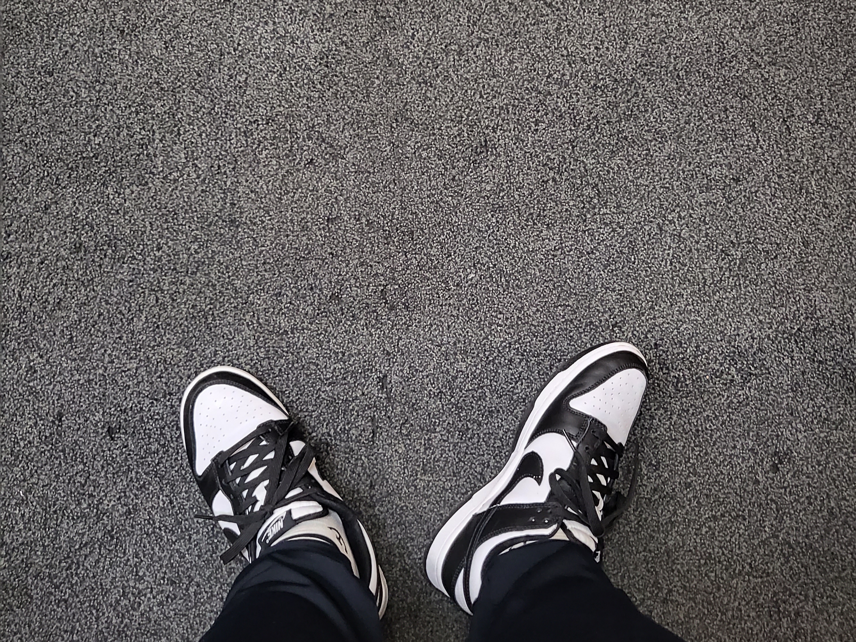 Nike Dunk Low Retro Black 착용 스타일