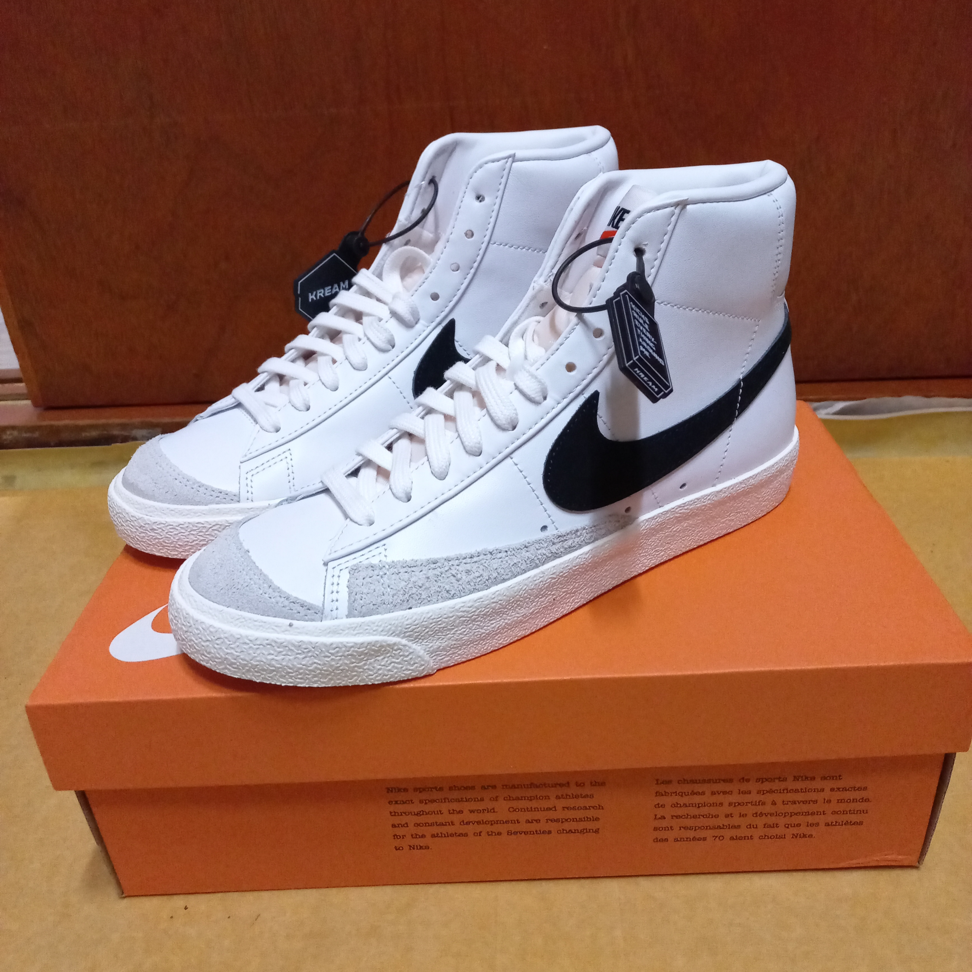 Nike Blazer Mid '77 Vintage White Black 착용 스타일