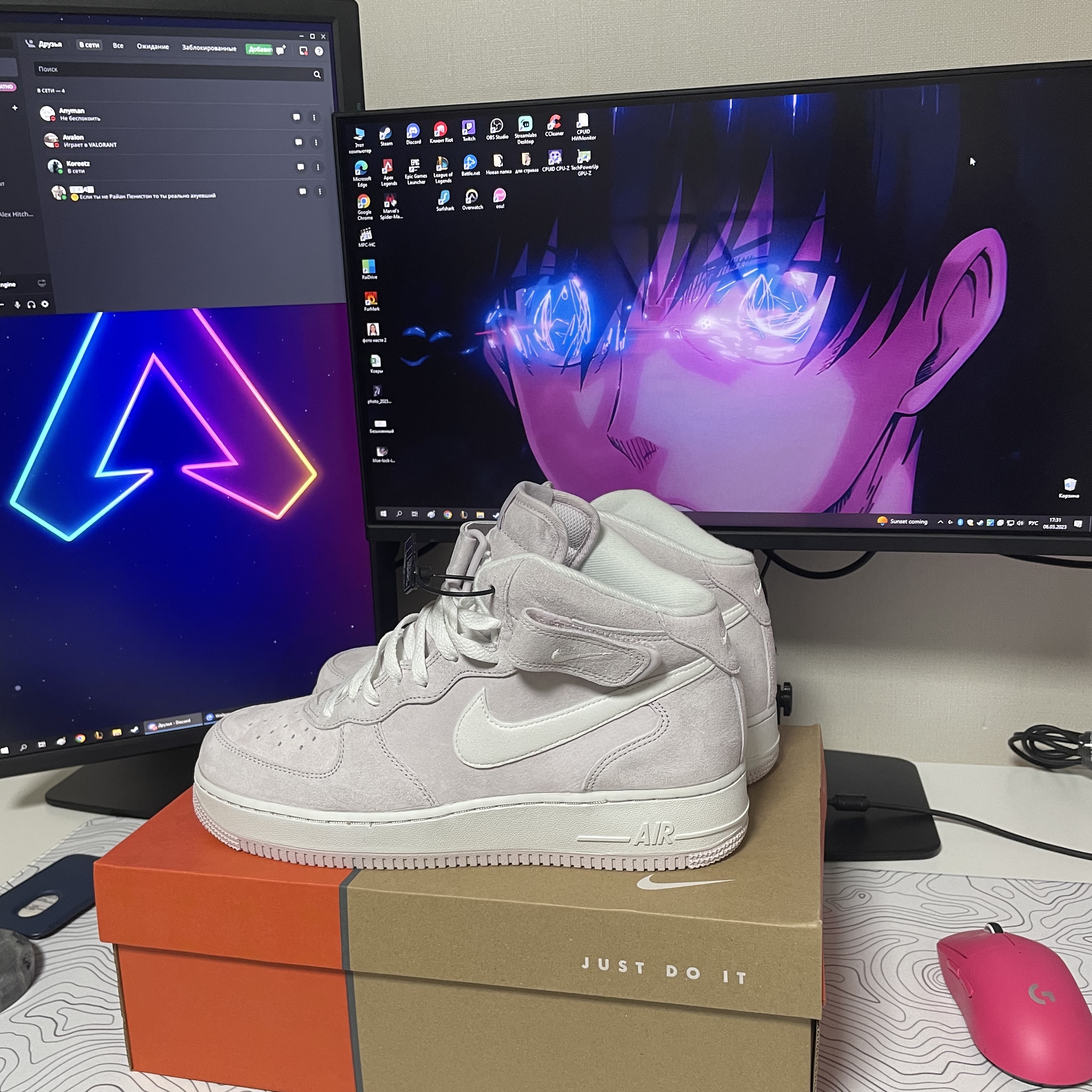 Nike Air Force 1 Mid '07 QS Venice 착용 스타일