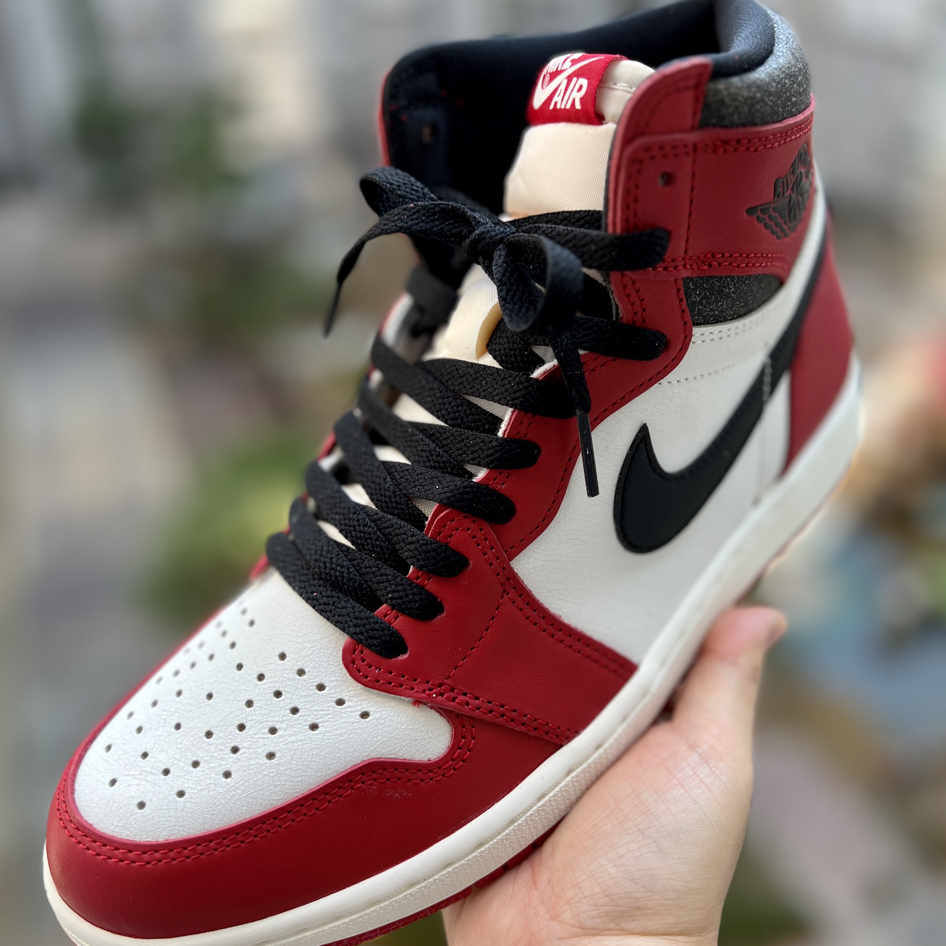 Jordan 1 Retro High OG Chicago 2022 착용 스타일 - 1