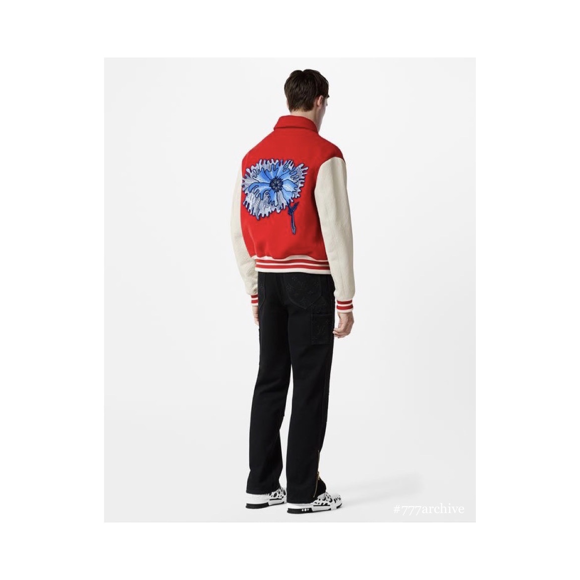 Louis Vuitton x Nigo Reversible Padded Blouson Deep Grey, Louis Vuitton Multi Patch Mixed Leather Varsity Blouson Milky White 착용 스타일 - 5