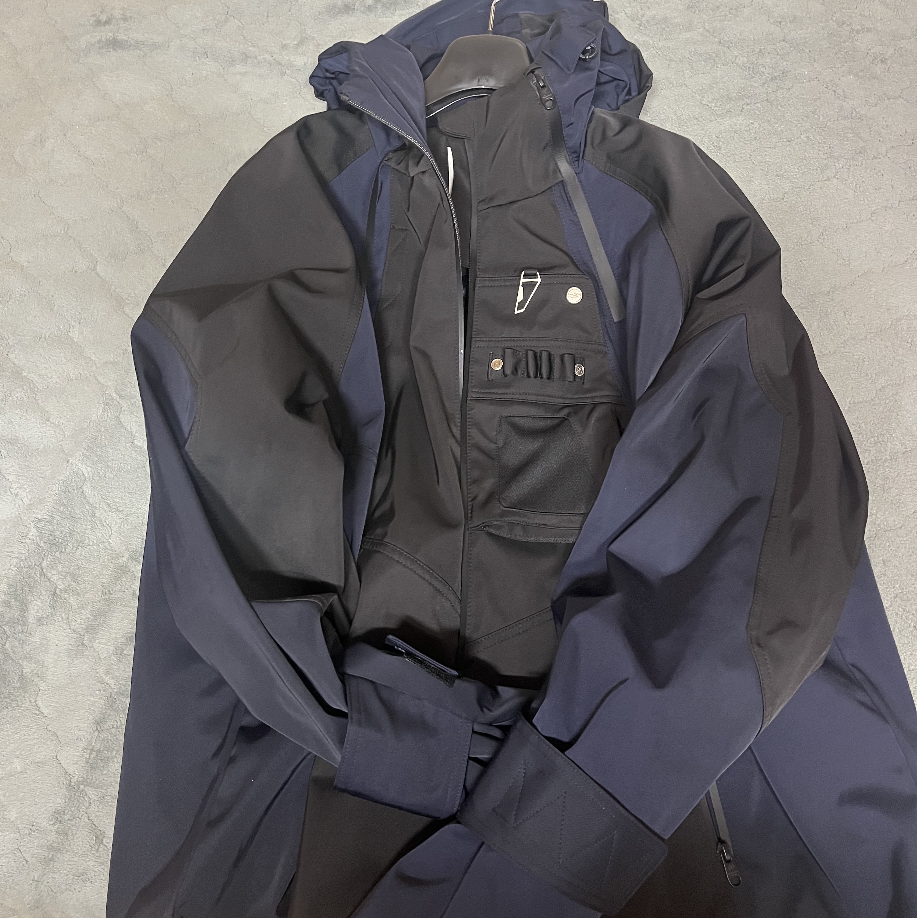 Undermycar Kame Multi Zip Turtle Shell Parka After Midnight - 22FW 착용 스타일