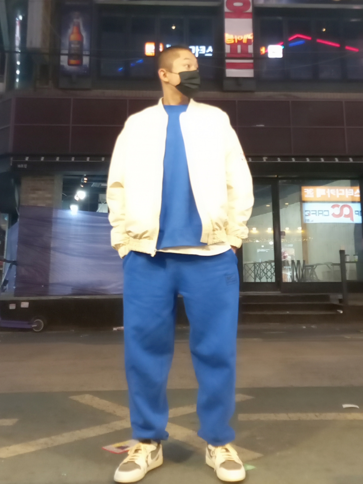 Nike x Stussy NRG Acid Washed Crewneck Game Royal (DR4024-480), Nike x Fear of God Basketball Jacket String 착용 스타일 - 2