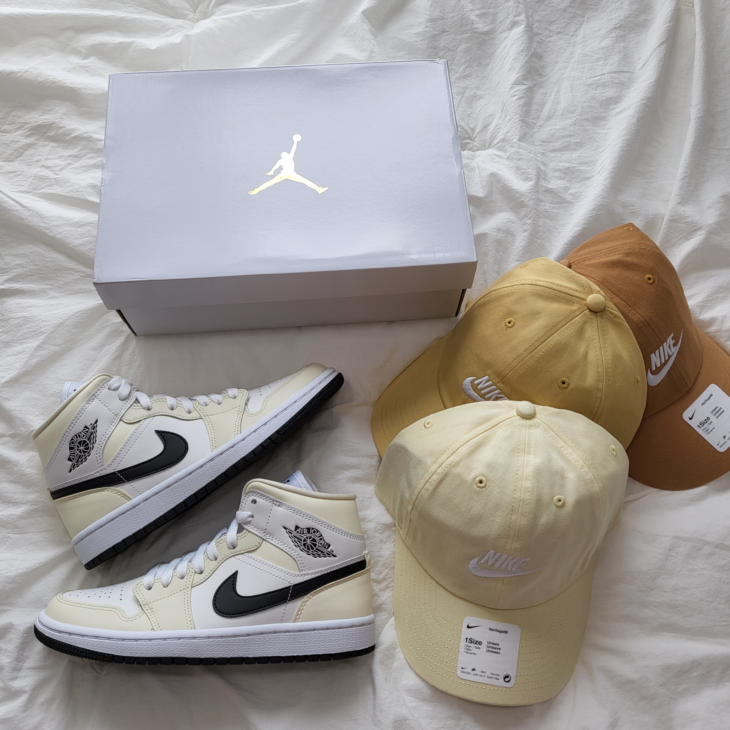 (W) Jordan 1 Mid Coconut Milk 착용 스타일