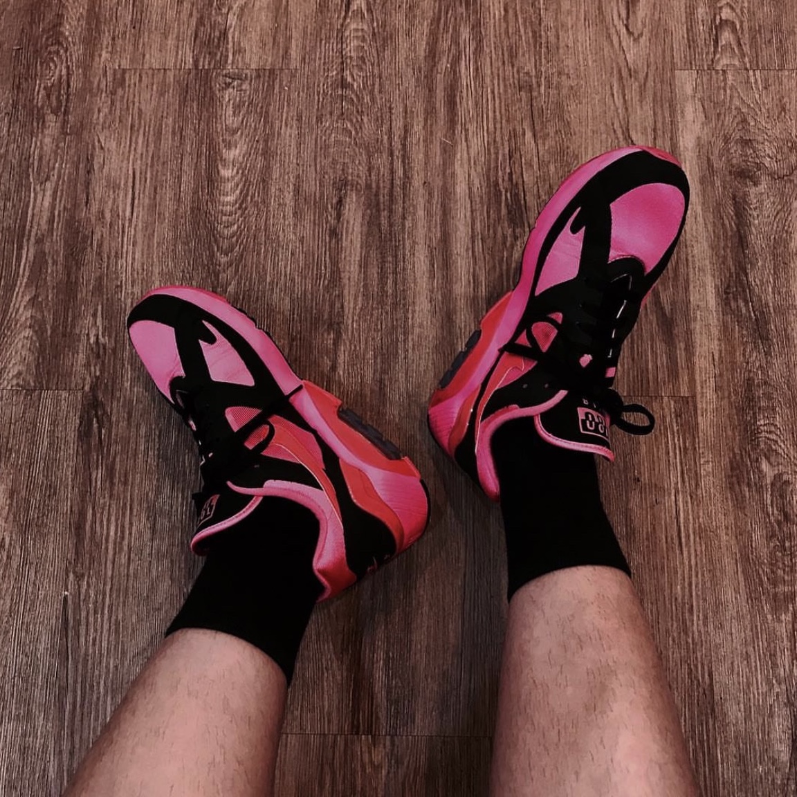 Nike x Comme des Garcons Homme Plus Air Max 180 Black 착용 스타일 - 2