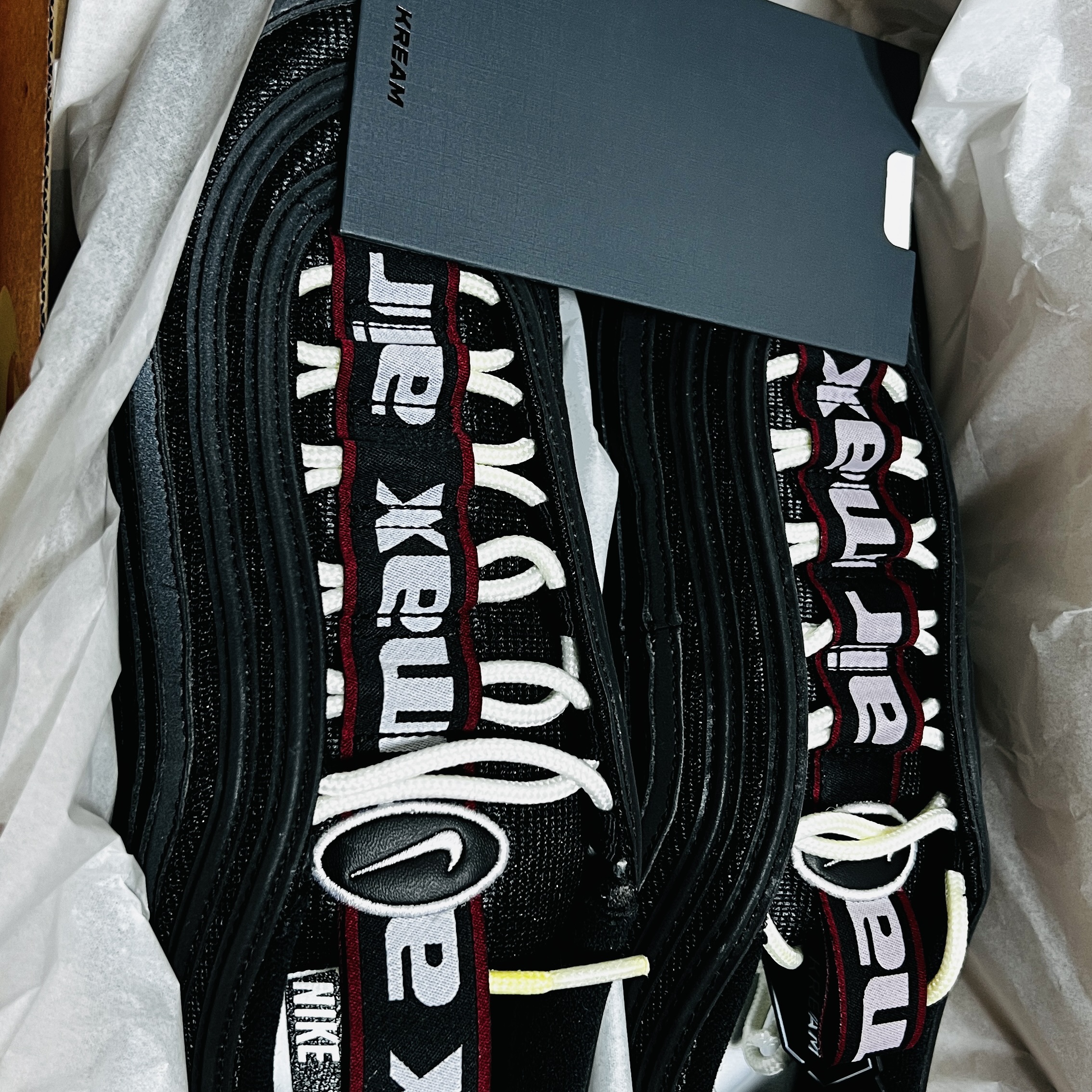 Nike Air Max 97 Overbranding Black 착용 스타일 - 2