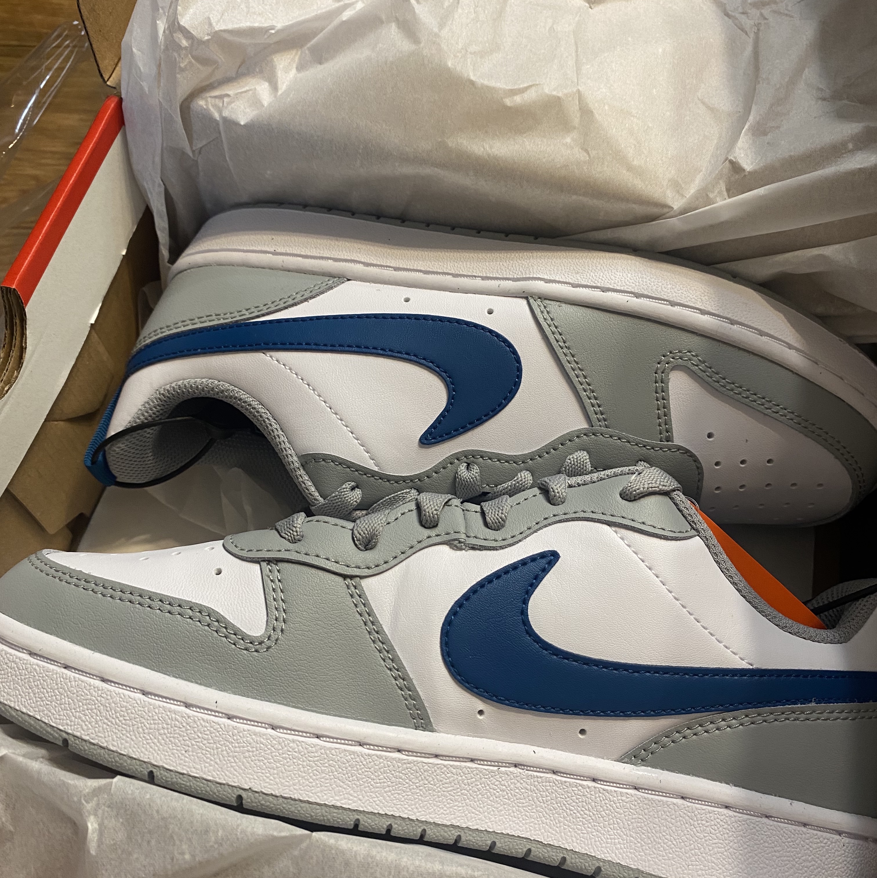 (GS) Nike Court Borough Low 2 Light Smoke Grey 착용 스타일