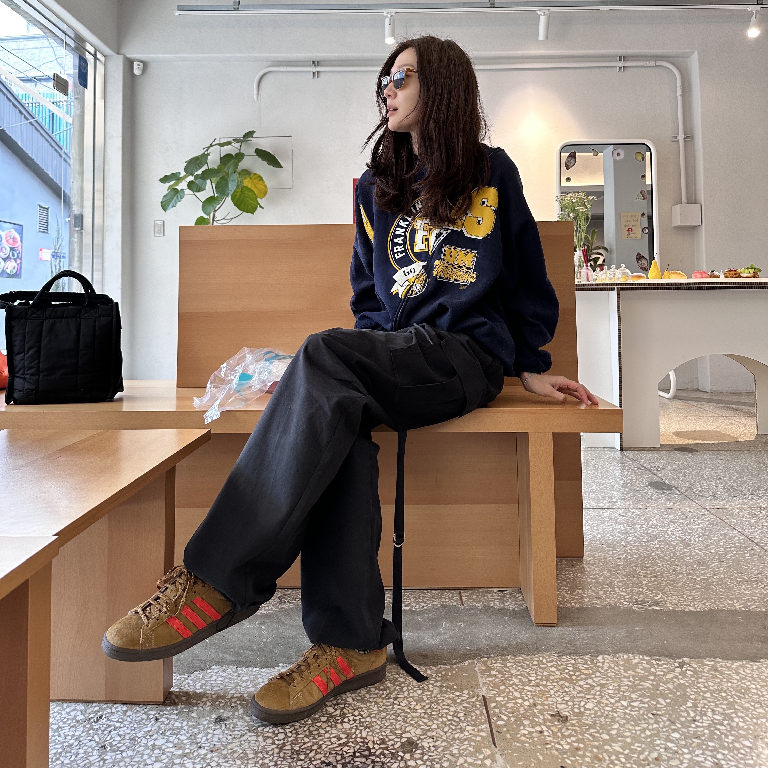 Adidas x XLarge Campus 80s Mesa Red 착용 스타일
