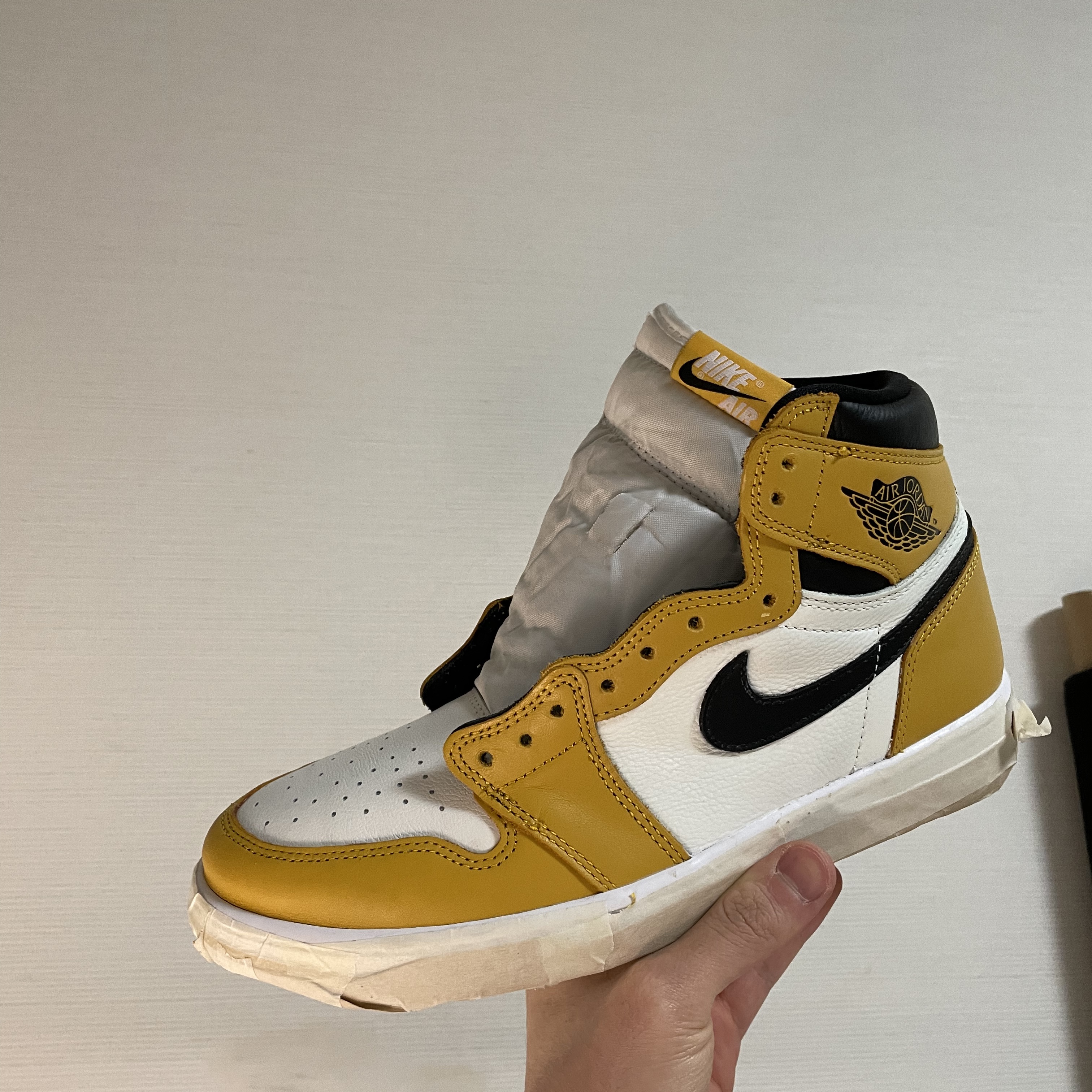 Jordan 1 Retro High OG Pollen 착용 스타일 - 3
