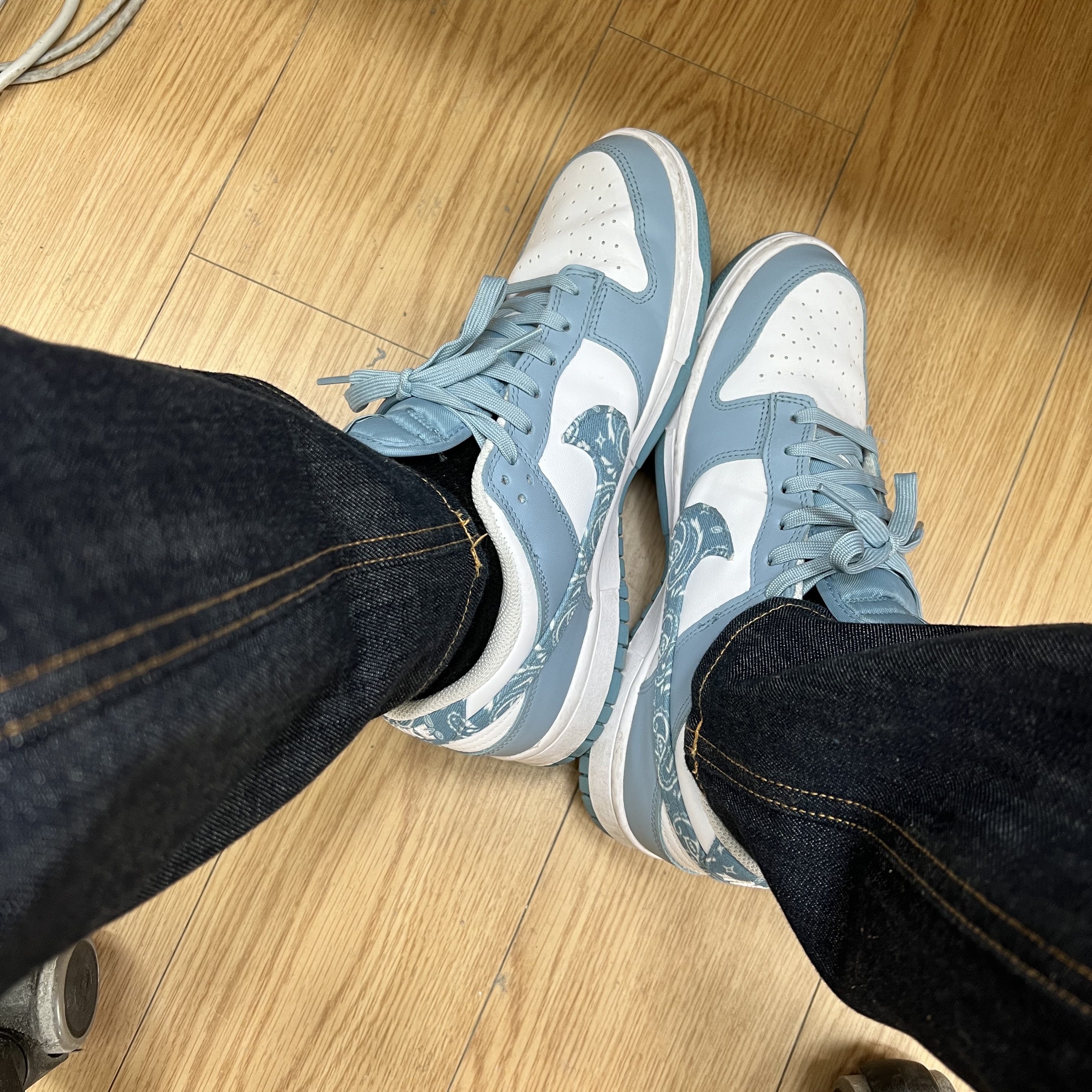 (W) Nike Dunk Low Essential Blue Paisley 착용 스타일