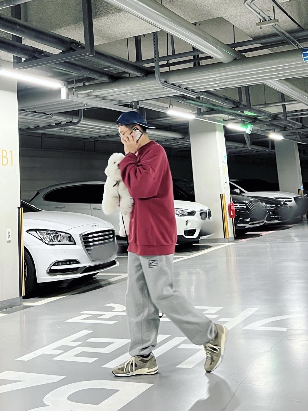 New Balance x JJJJound 991 Made in UK Grey, Nike x Stussy NRG Fleece Pants Dark Grey Heather (DO9340-063) 착용 스타일 - 3
