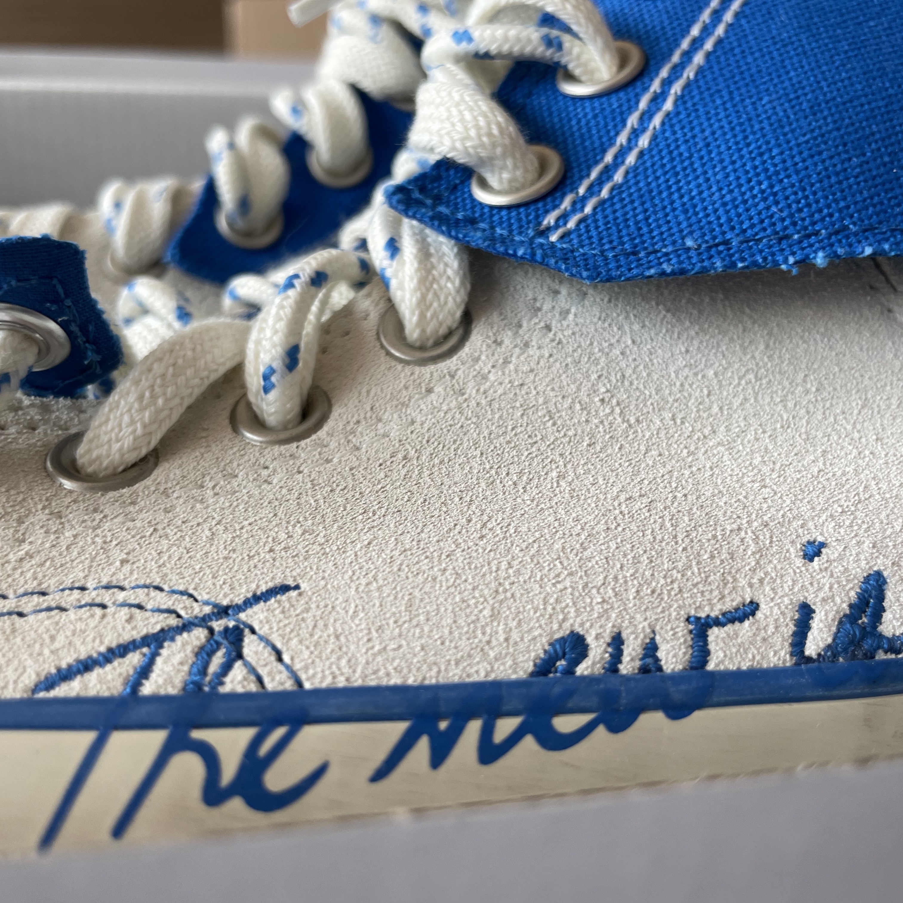 Converse x Ader Error Chuck 70 High White 착용 스타일 - 2