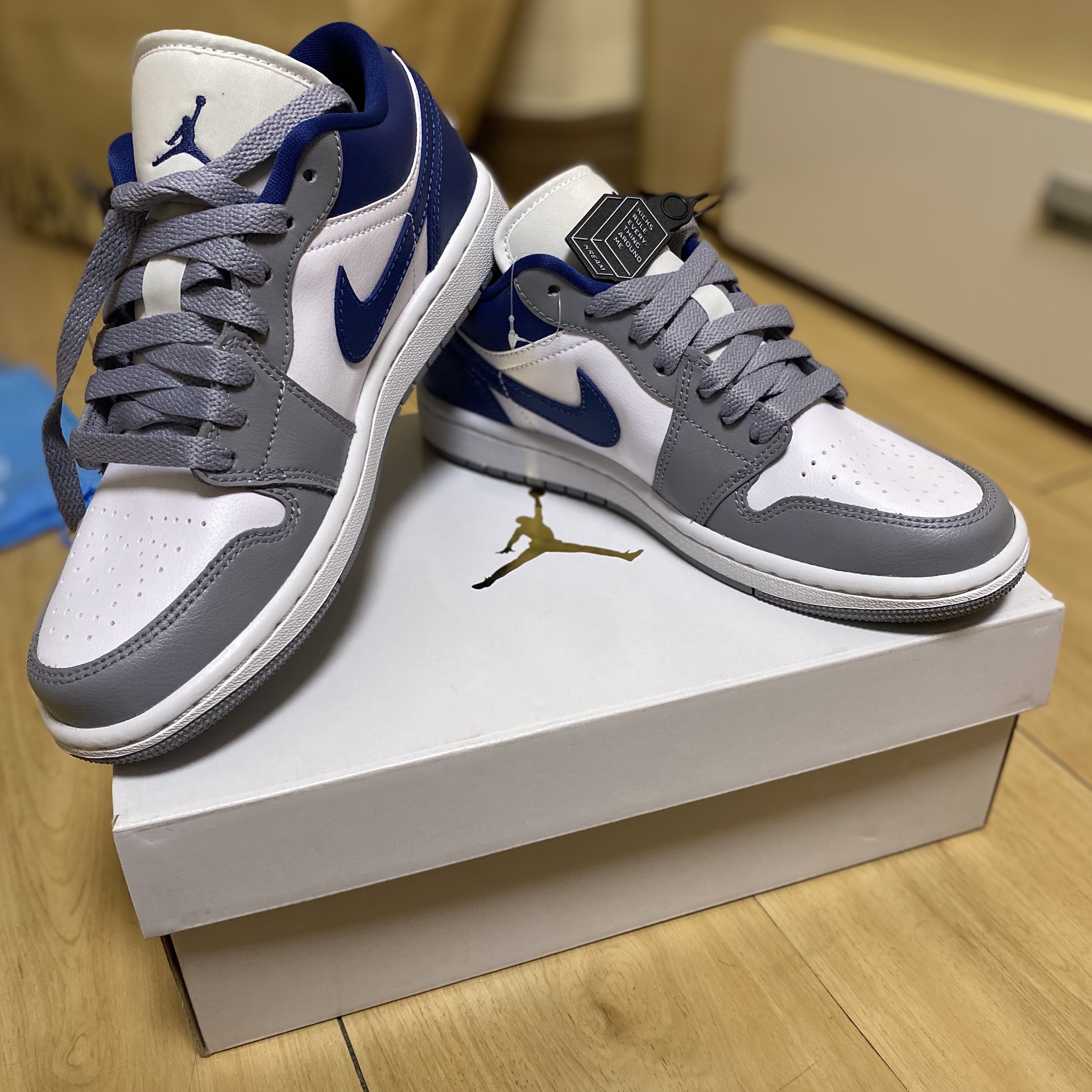 (W) Jordan 1 Low White Grey Blue 착용 스타일