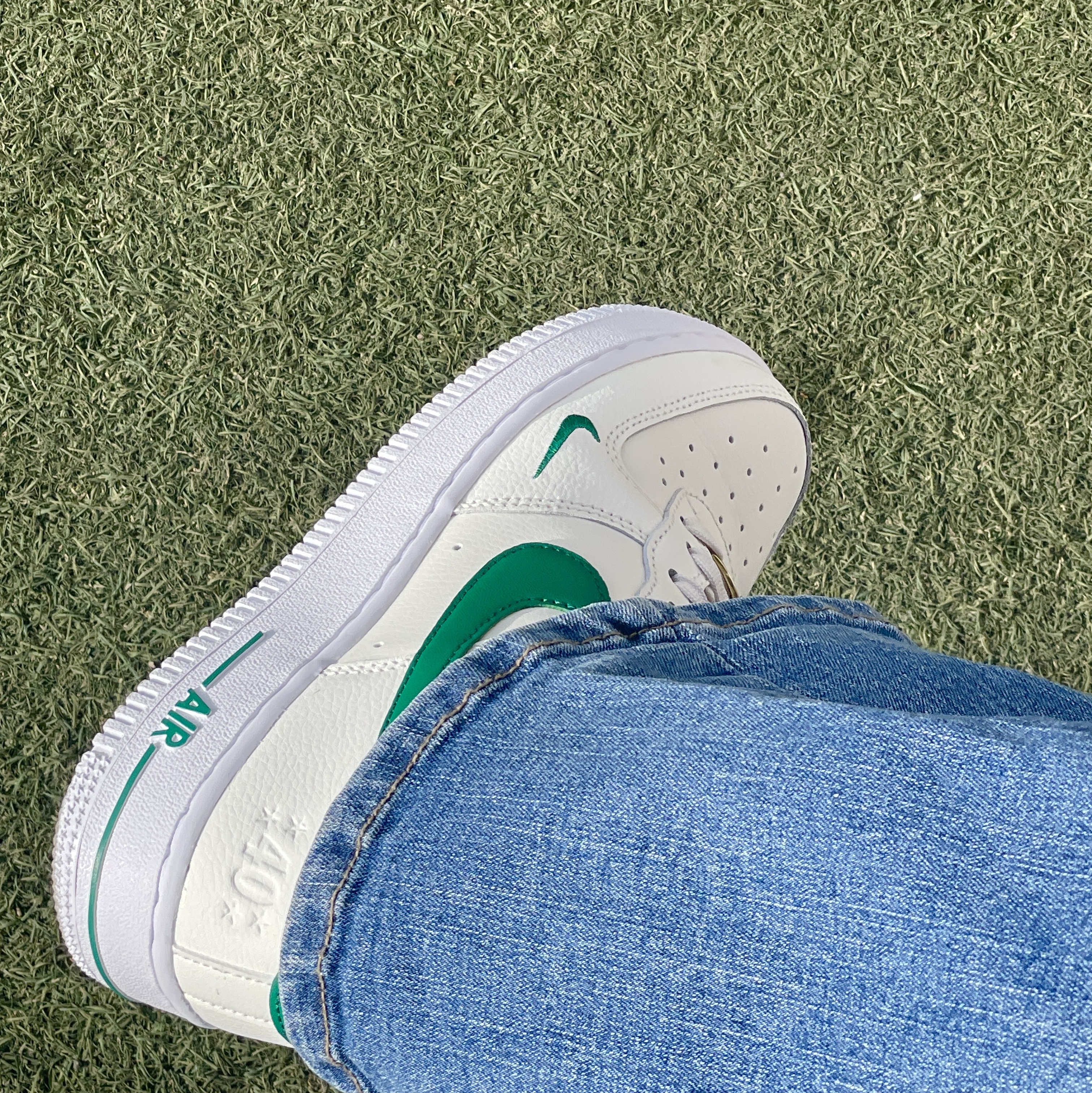 (W) Nike Air Force 1 '07 SE 40th Anniversary Join Forces Sail Malachite 착용 스타일