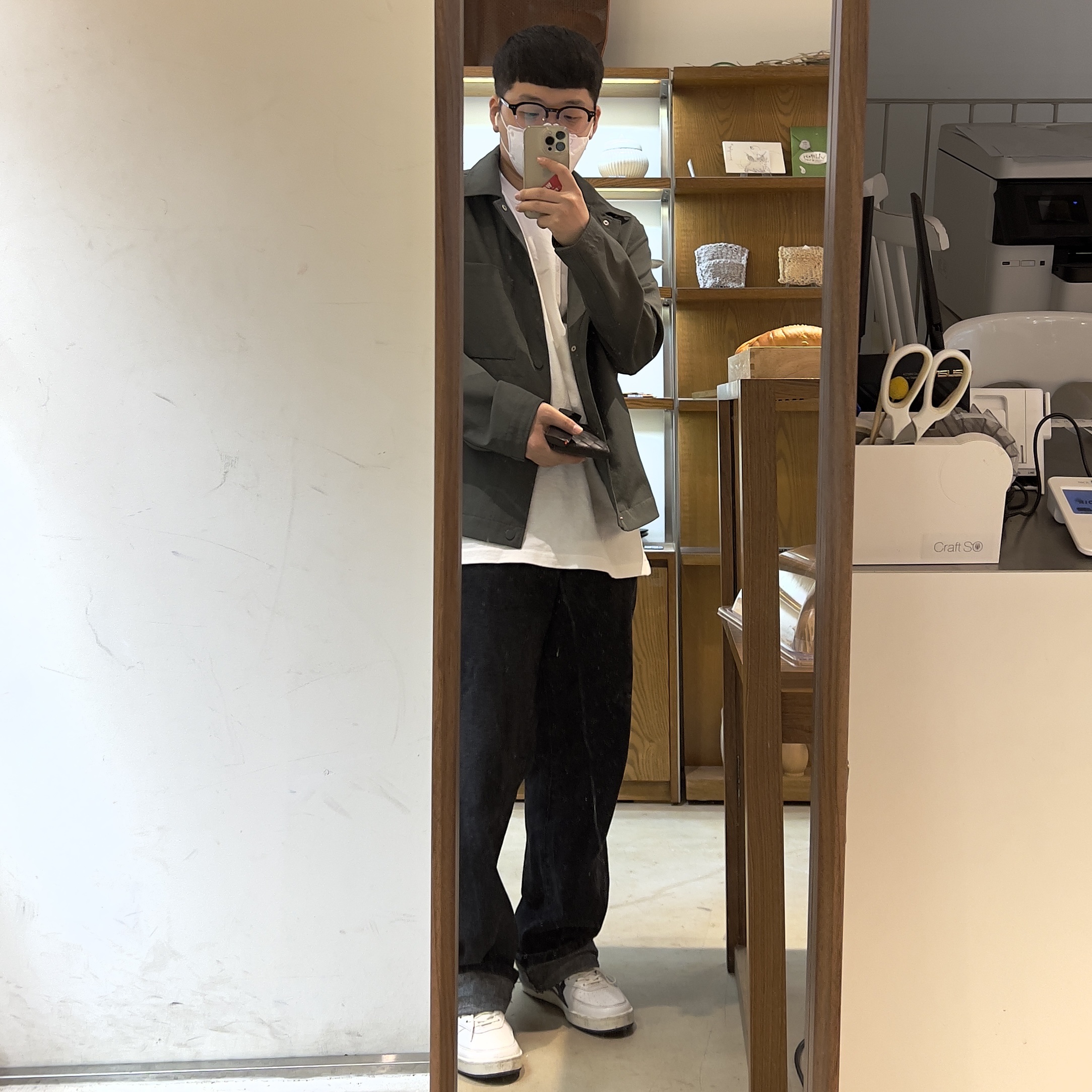 Onitsuka Tiger GSM SD Oatmeal Peacoat 착용 스타일