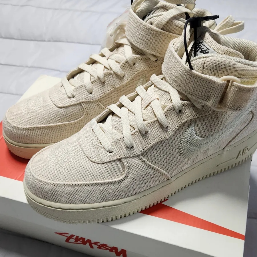 Nike x Stussy Air Force 1 '07 Mid SP Fossil 착용 스타일