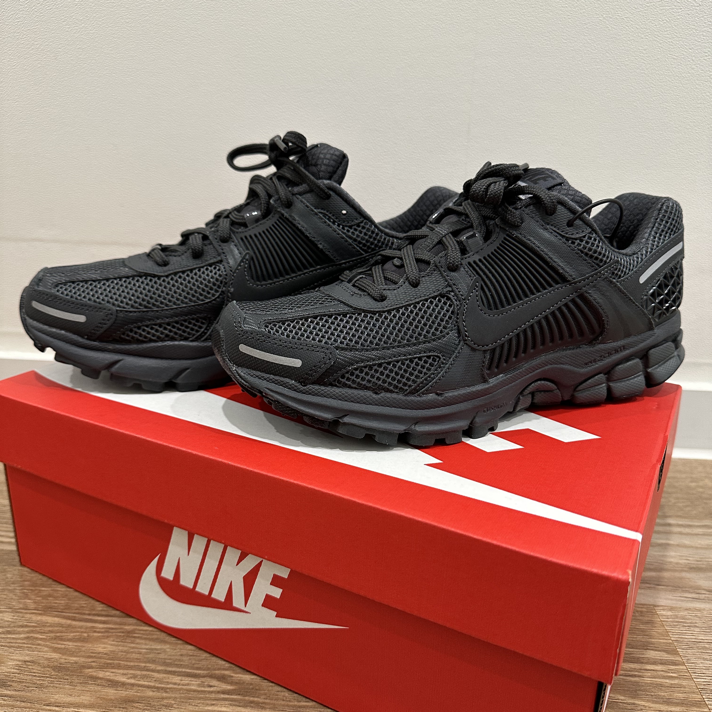 Nike Zoom Vomero 5 SP Anthracite 2023 착용 스타일