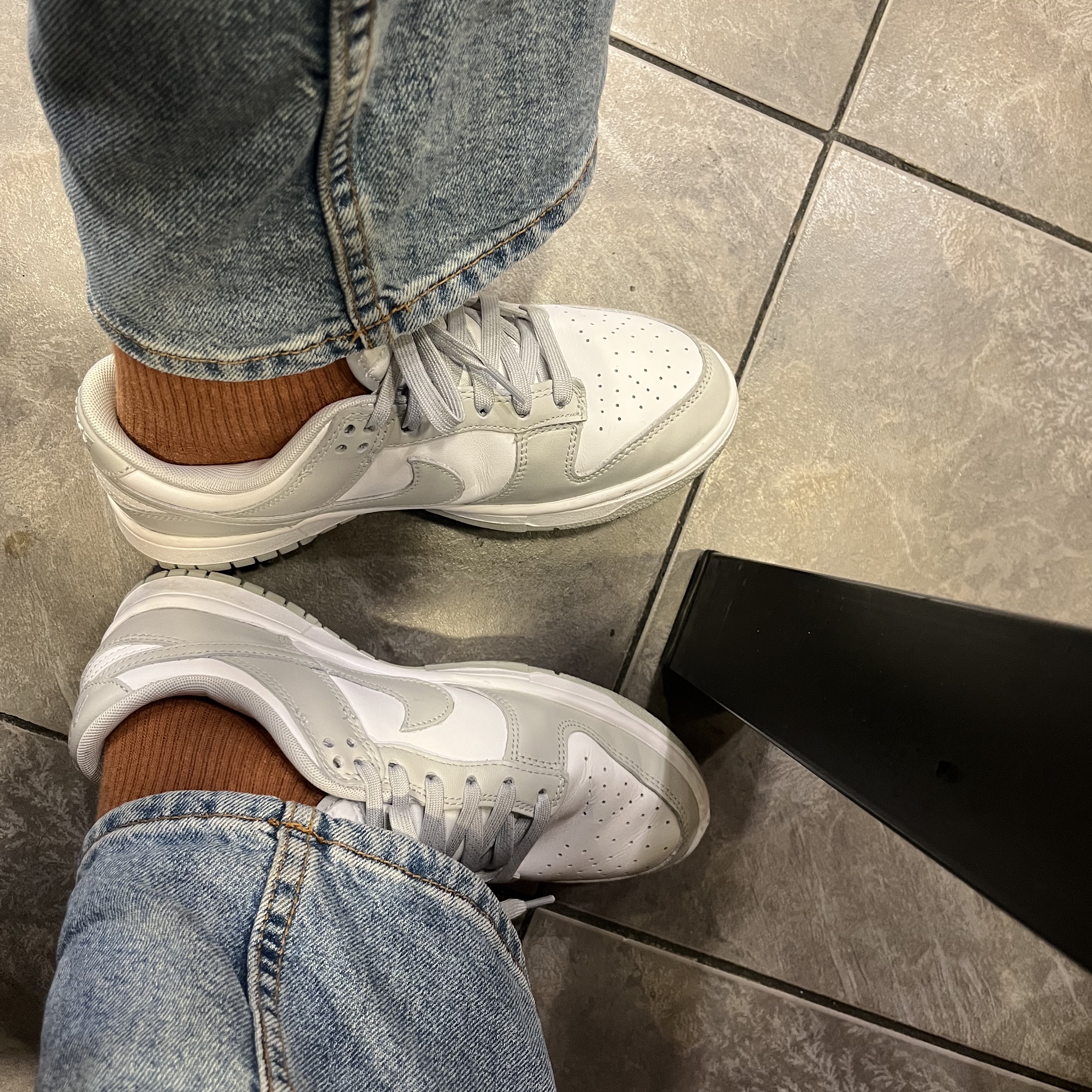 Nike Dunk Low Retro Grey Fog 착용 스타일