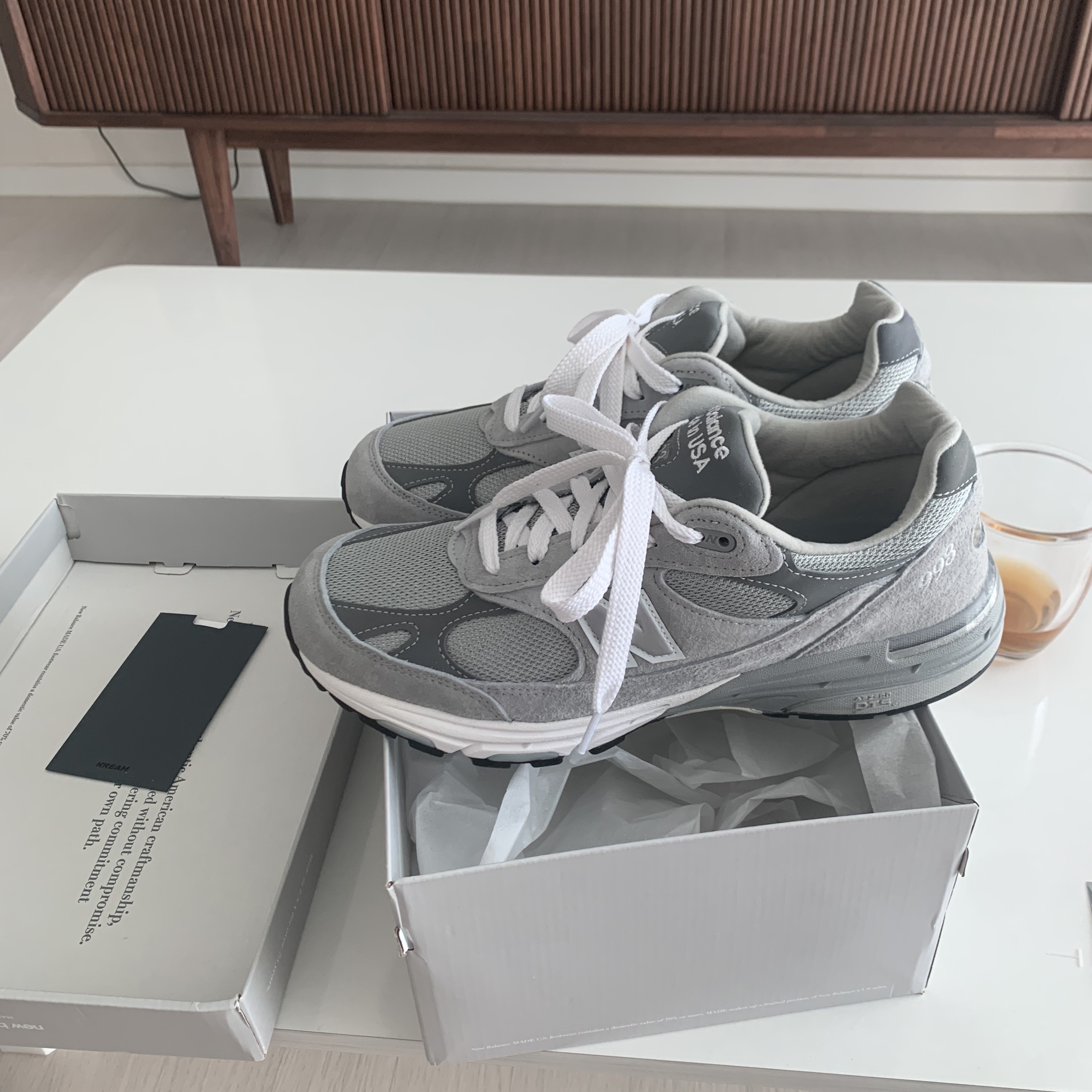 New Balance 993 Made in USA Grey - D Standard 착용 스타일
