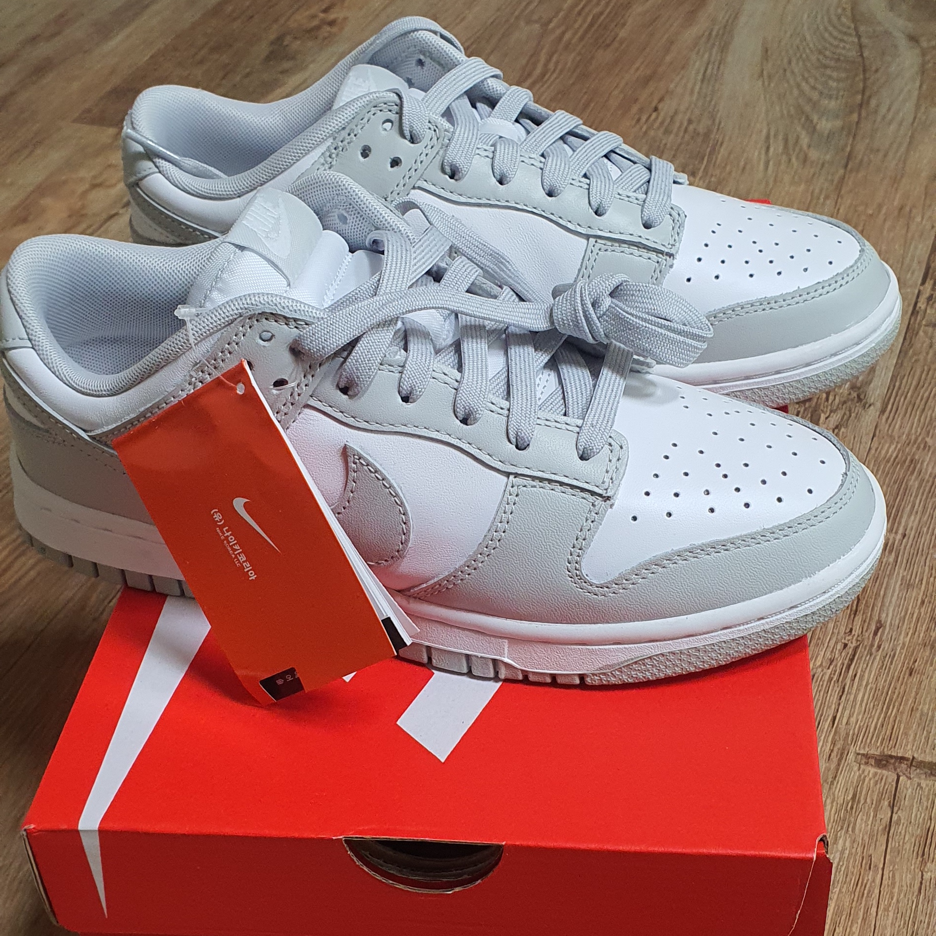 Nike Dunk Low Retro Grey Fog 착용 스타일