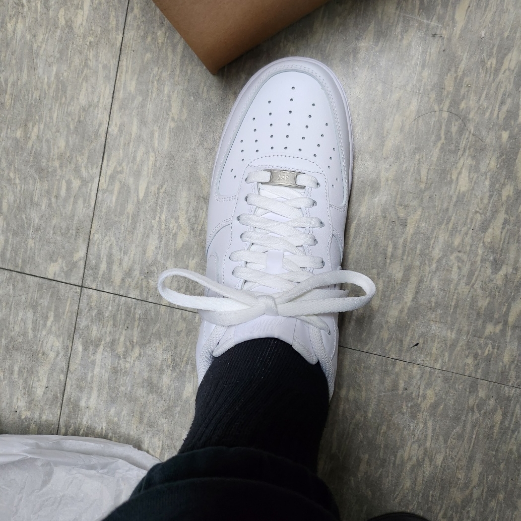 Nike Air Force 1 '07 Low White 착용 스타일
