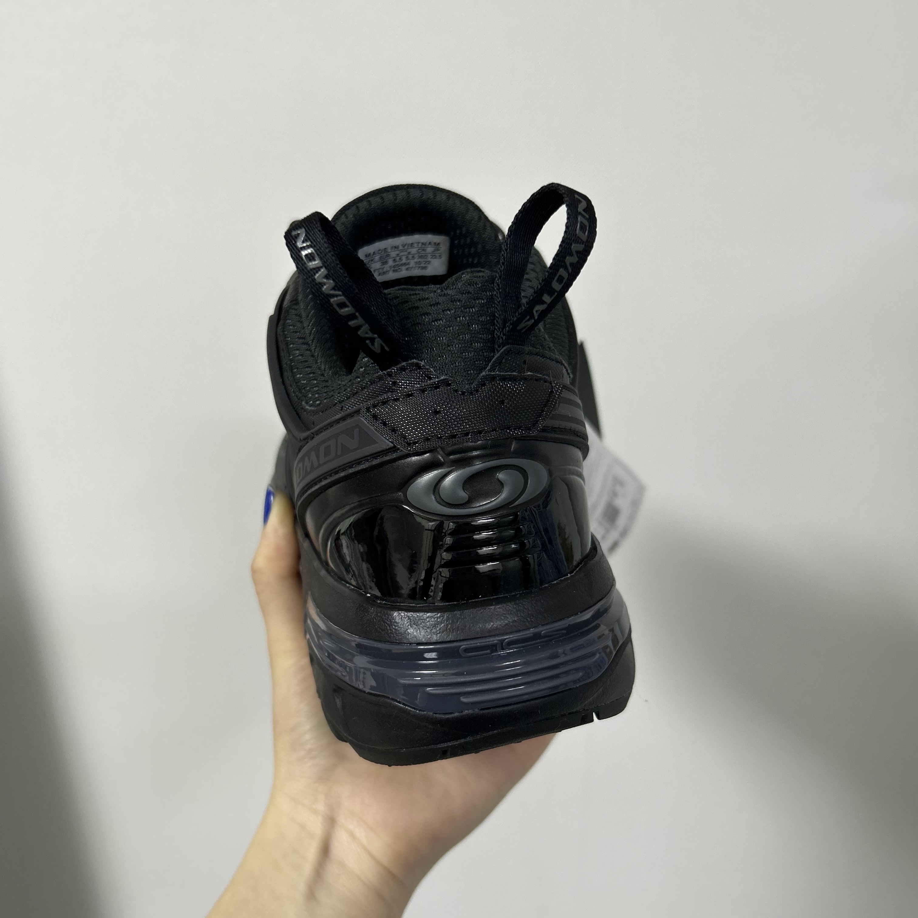 Salomon ACS Pro Black 착용 스타일 - 2