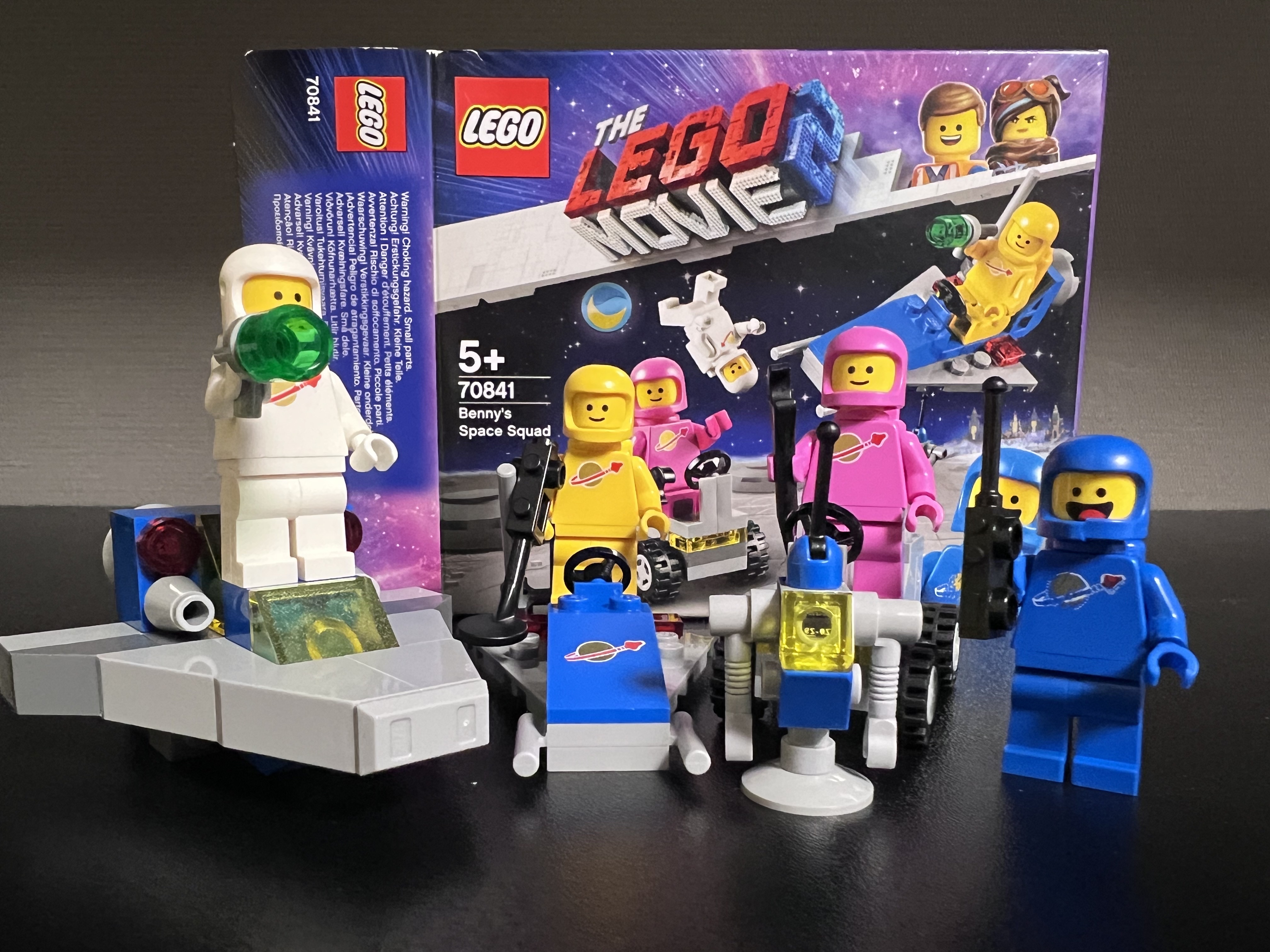 Lego Benny's Space Squad 착용 스타일 - 1