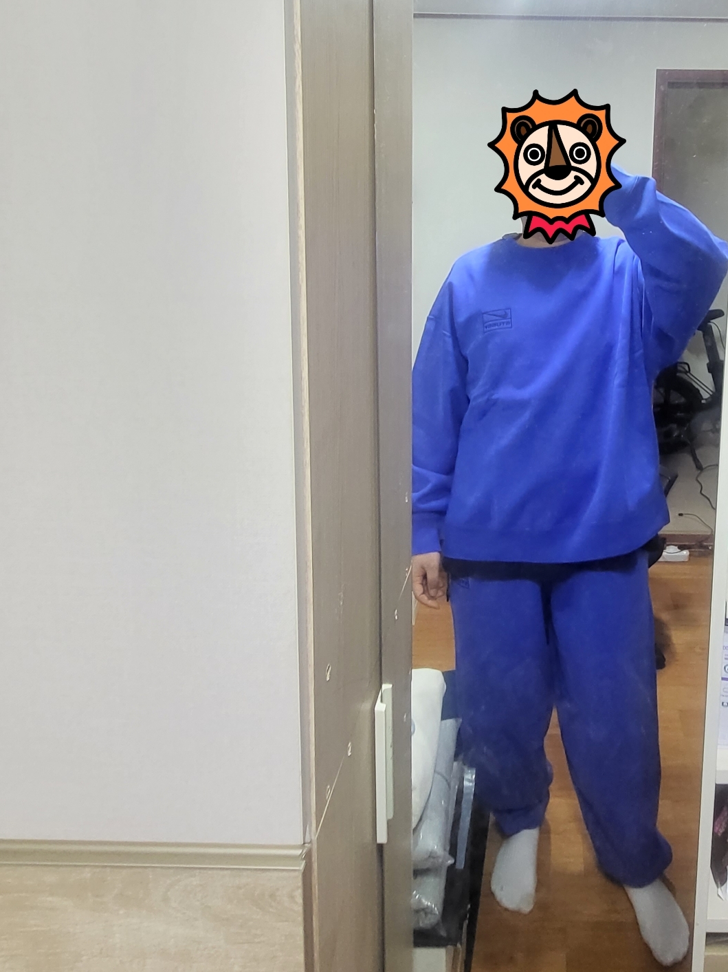 Nike x Stussy NRG Acid Washed Crewneck Game Royal (DR4024-480), Nike x Stussy NRG Acid Washed Fleece Pants Game Royal (DR4025-480) 착용 스타일 - 1