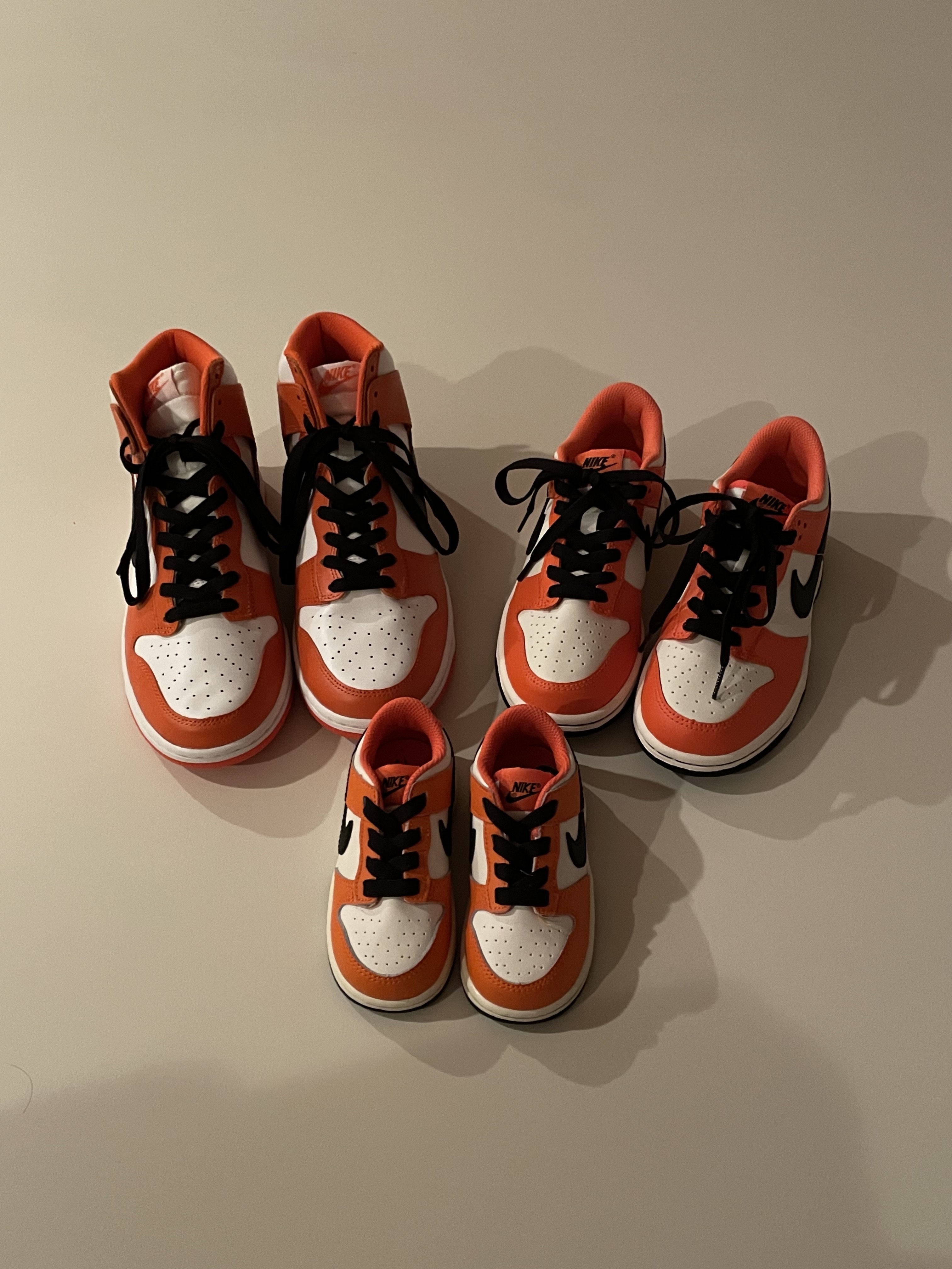 Nike Dunk High Retro Orange Blaze, (TD) Nike Dunk Low Safety Orange 착용 스타일