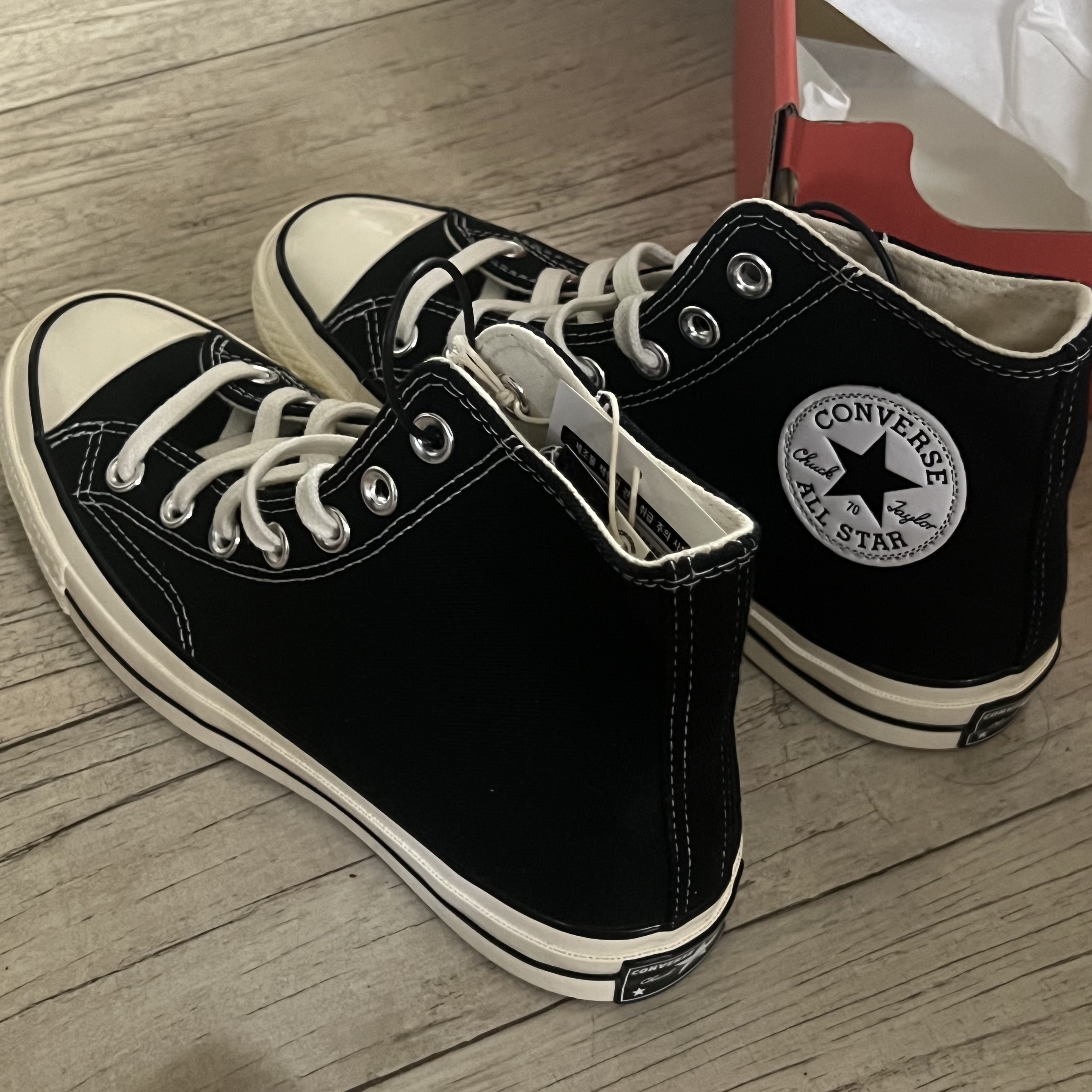 Converse Chuck 70 Hi Black 착용 스타일 - 1
